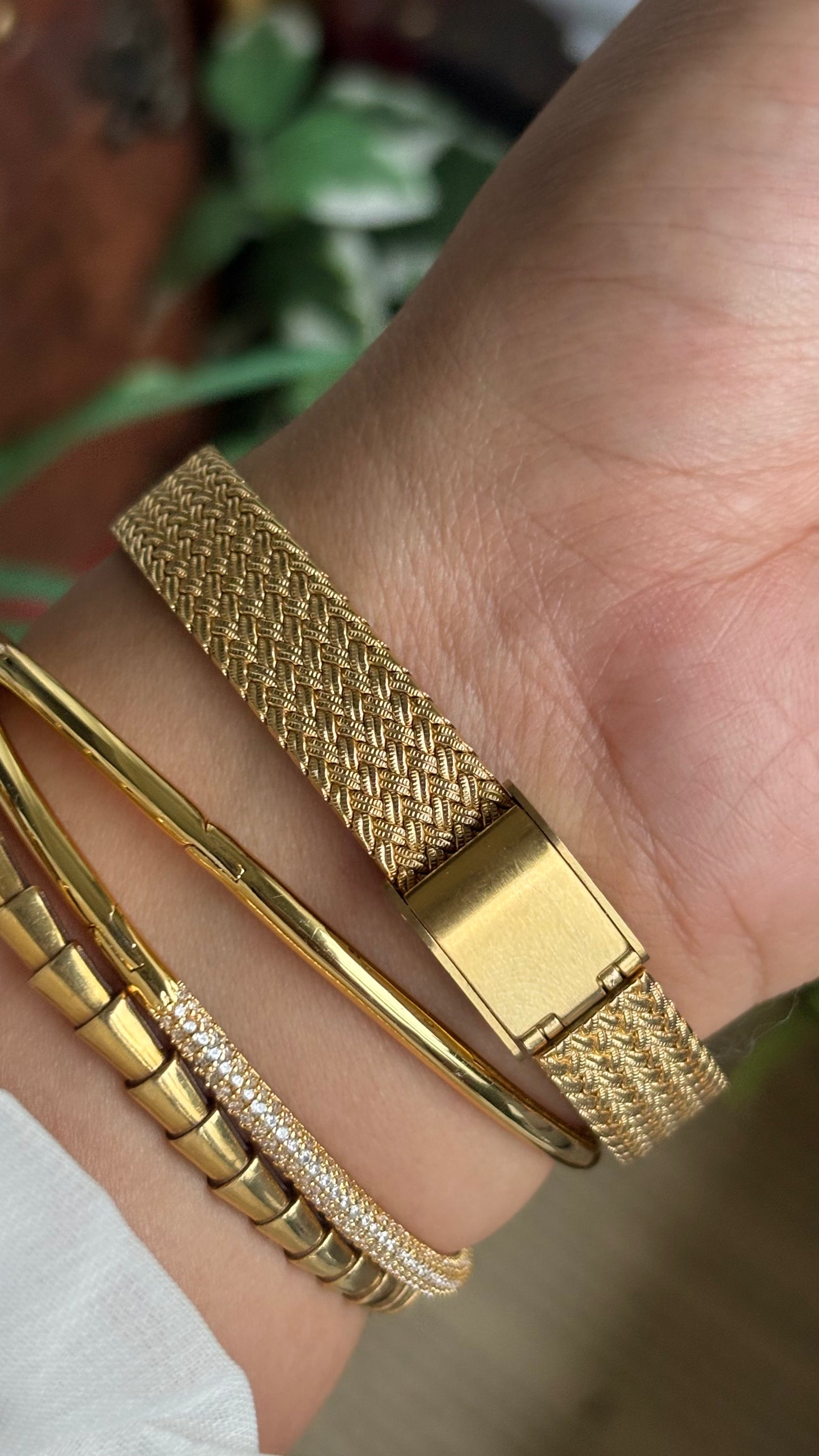 Vintage Rolene Excellent Watch in Gold Tone