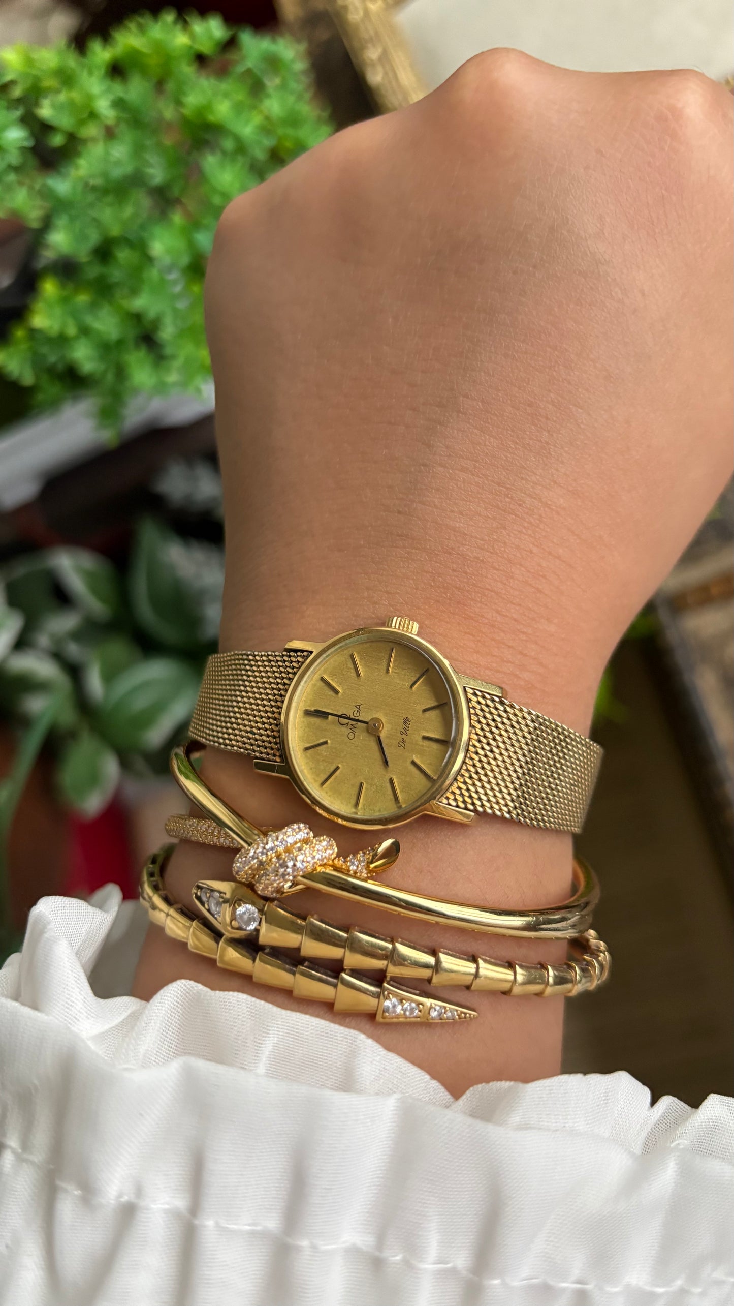 Vintage Omega De Ville Women’s Dress Watch in Gold Tone with Omega Box