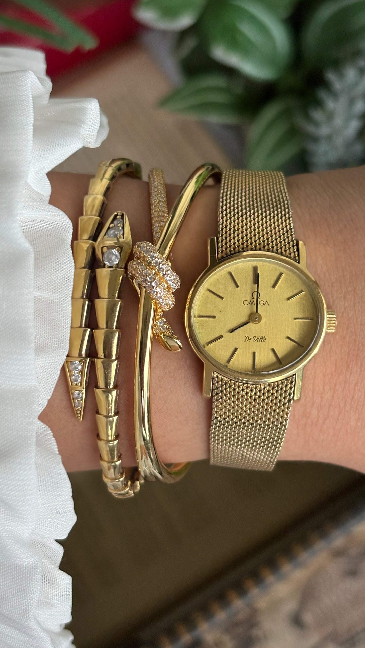 Vintage Omega De Ville Women’s Dress Watch in Gold Tone with Omega Box