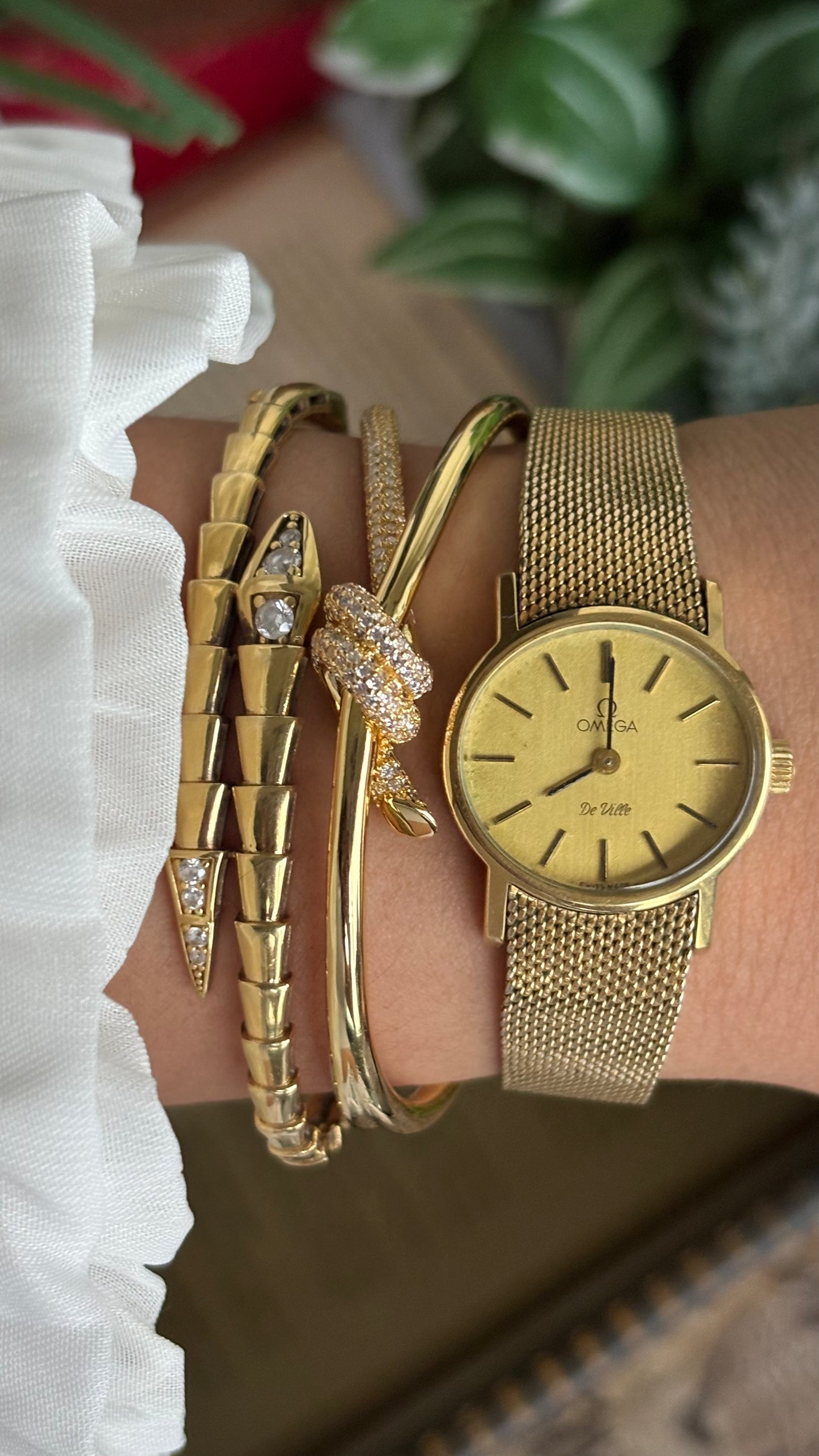 Vintage Omega De Ville Women’s Dress Watch in Gold Tone with Omega Box