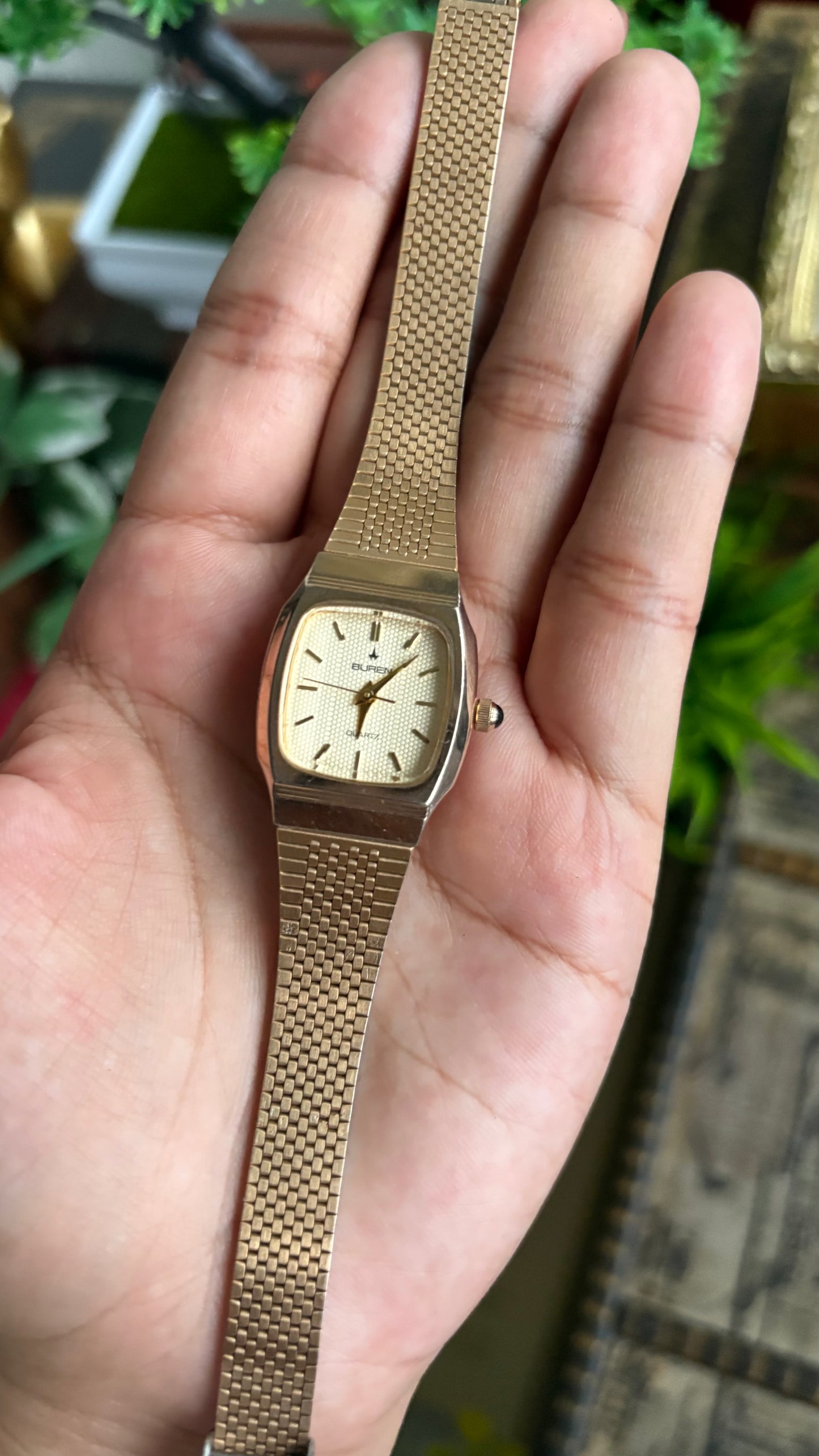 Vintage Buren Watch in Gold Tone Rare Textured Dial