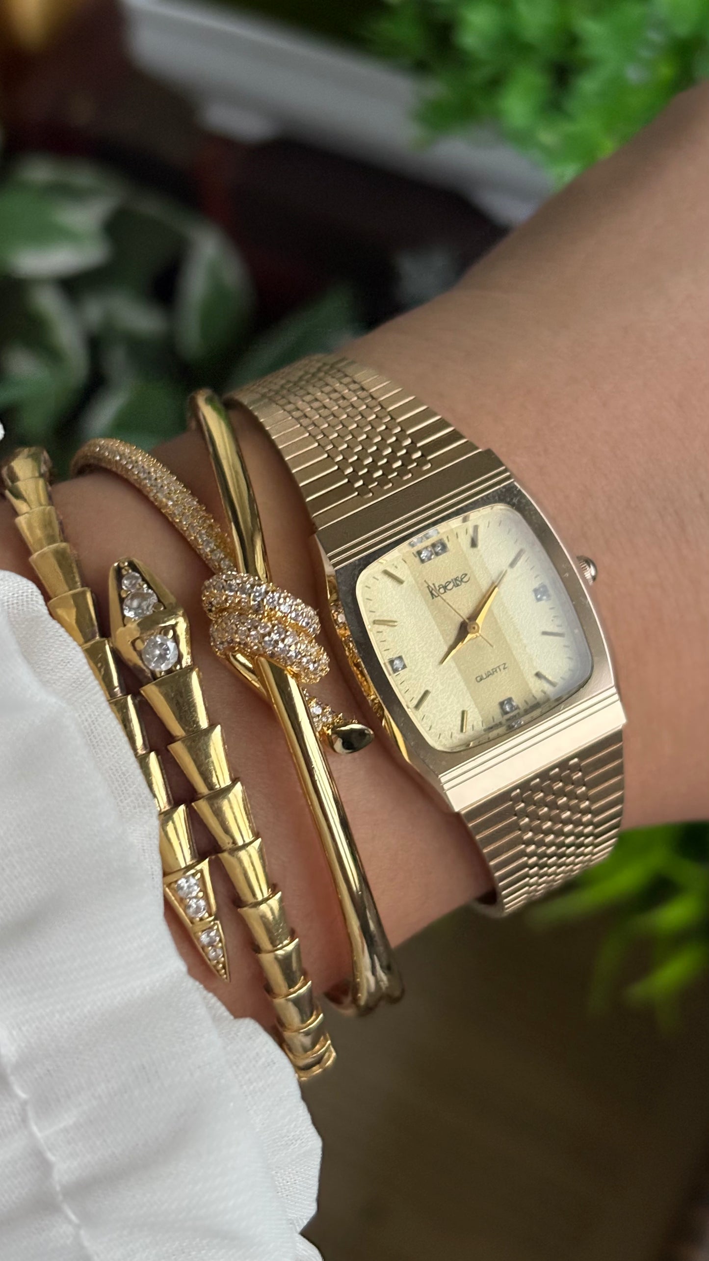 Vintage Klaeuse Swiss Watch in Gold Tone