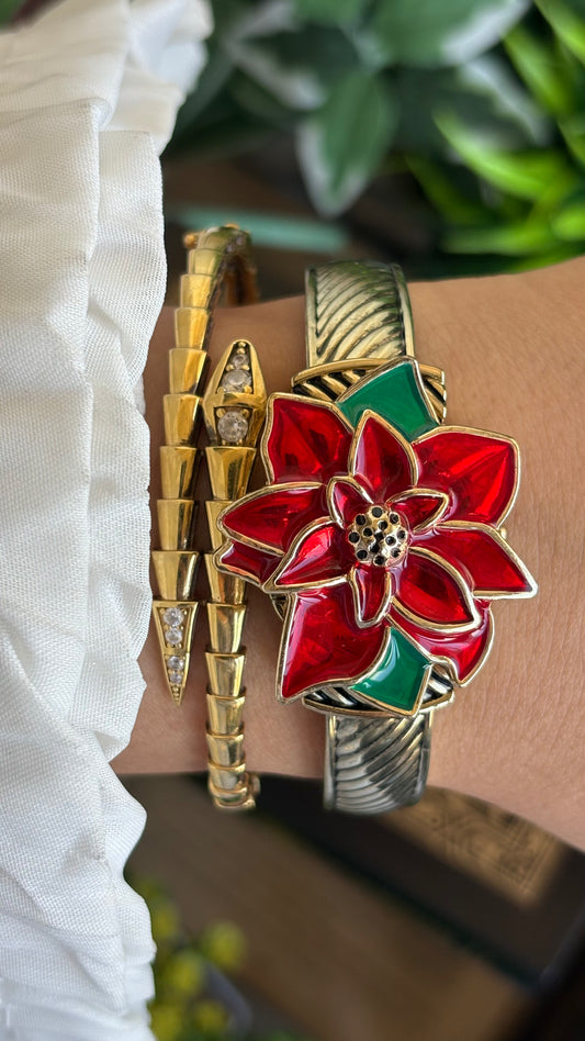 Extremely Rare Flower Peekaboo Vintage Accutime Watch in Gold Tone