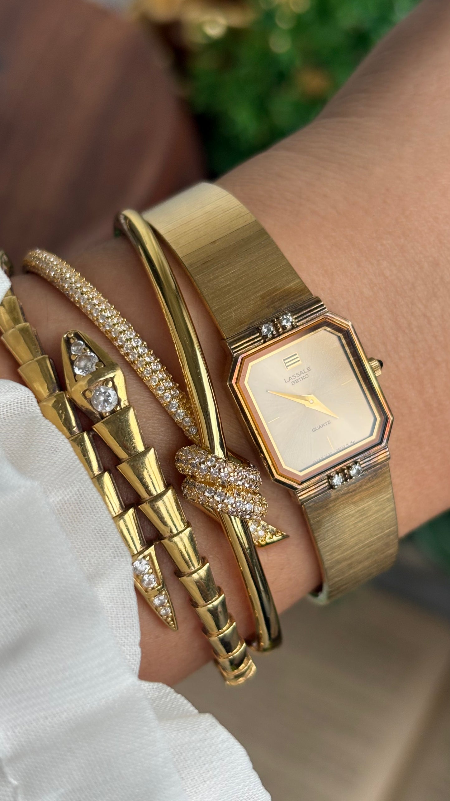 Extremely Rare Vintage Lassale Seiko Watch in Gold Tone with Four Diamonds