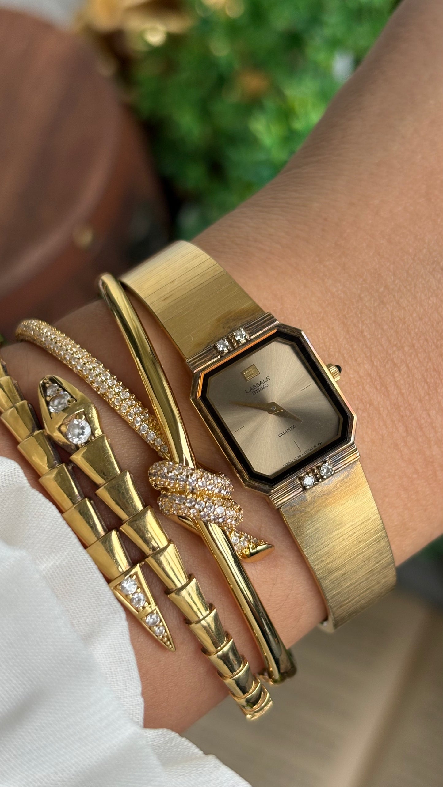 Extremely Rare Vintage Lassale Seiko Watch in Gold Tone with Four Diamonds