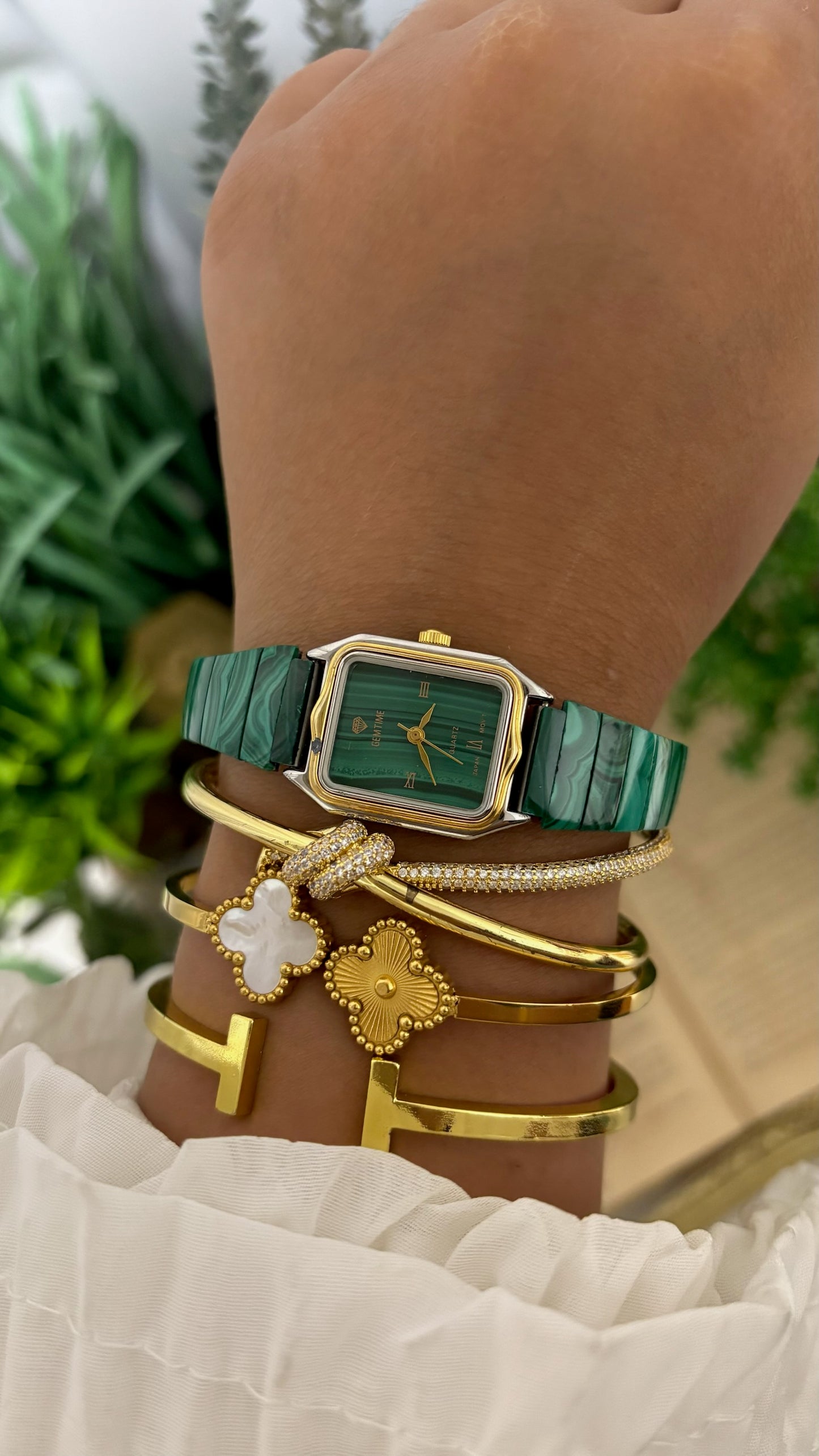 Vintage GemTime Malachite Expandable Watch in Gold Tone Quartz