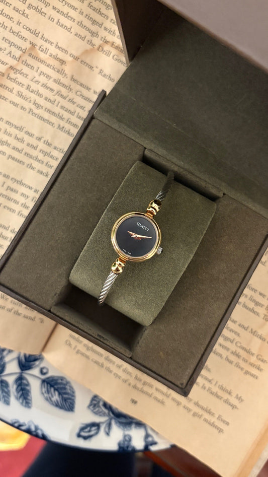Rare Vintage Gucci Swiss 2700L Black Dial Bangle Watch in Two-Tone Quartz