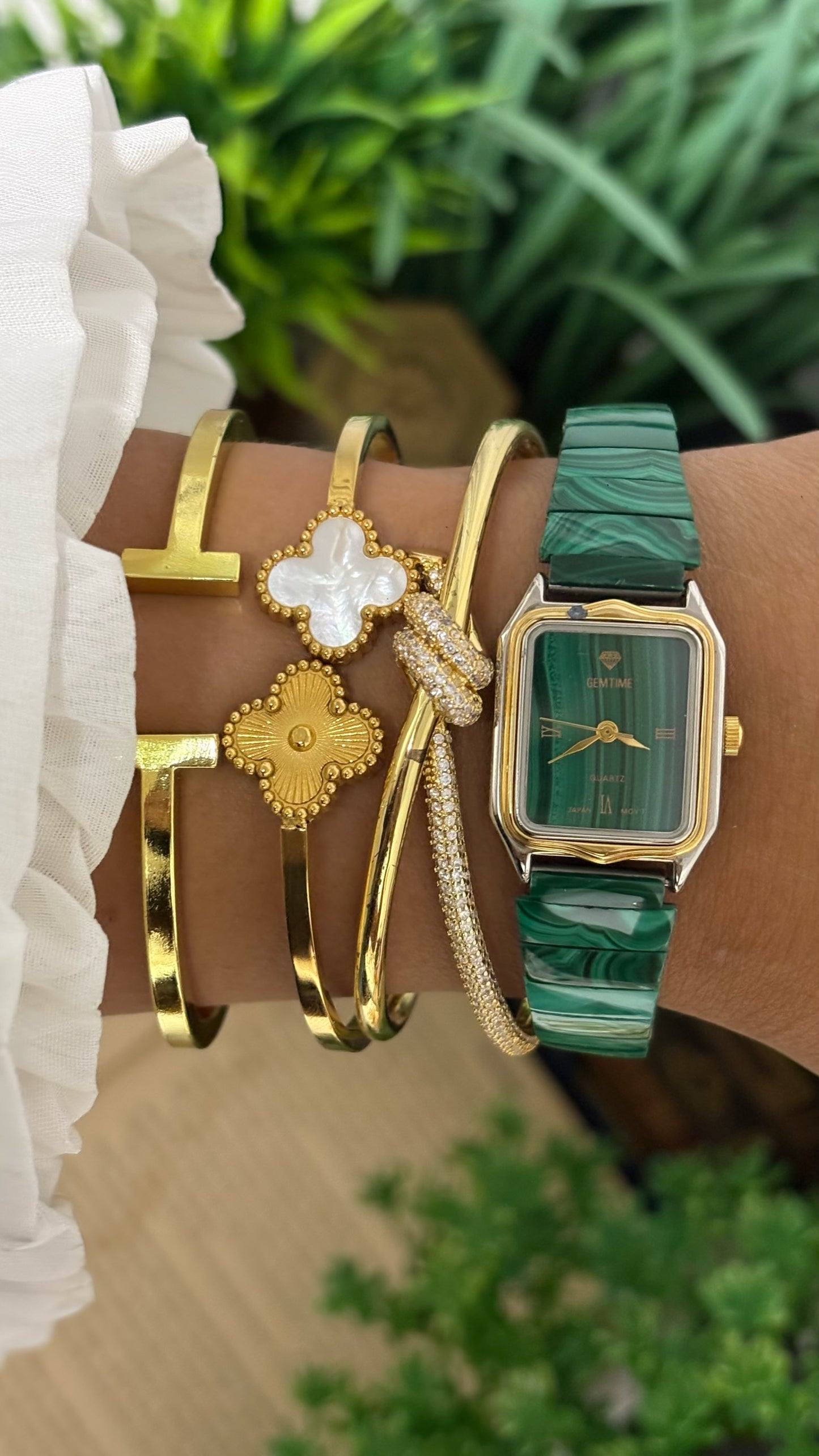Vintage GemTime Malachite Expandable Watch in Gold Tone Quartz