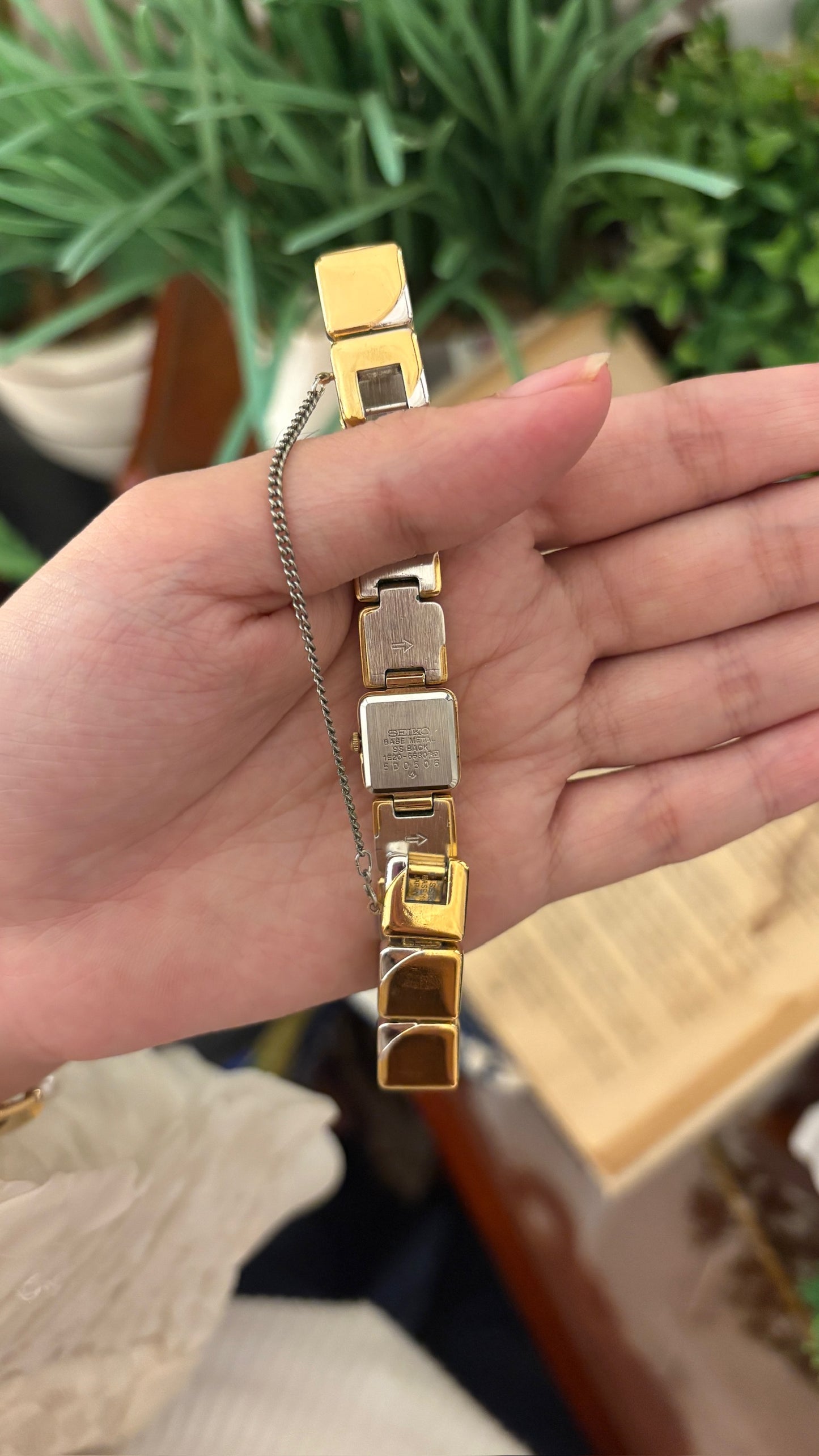 Extremely Rare Boxed Dainty Vintage Seiko Pendant Face Bracelet Watch in Gold Tone Quartz