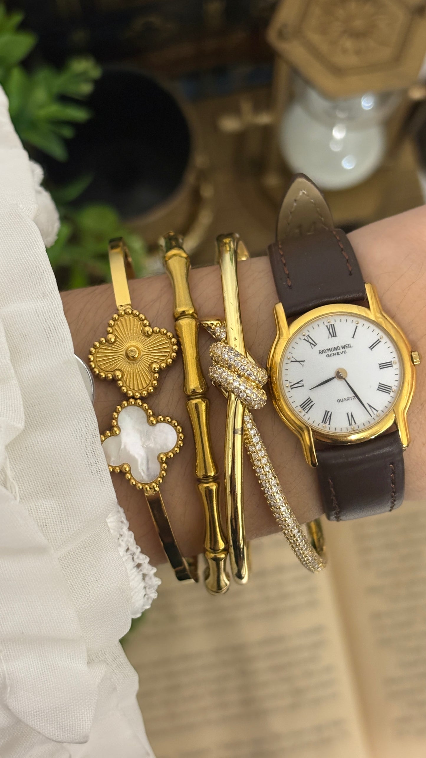 Vintage Raymond Weil Swiss Roman Dial Watch in Gold Tone Quartz Brown Leather Straps