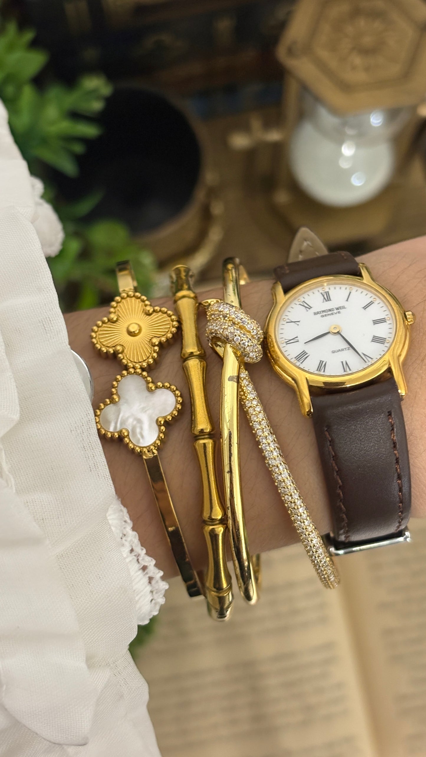 Vintage Raymond Weil Swiss Roman Dial Watch in Gold Tone Quartz Brown Leather Straps