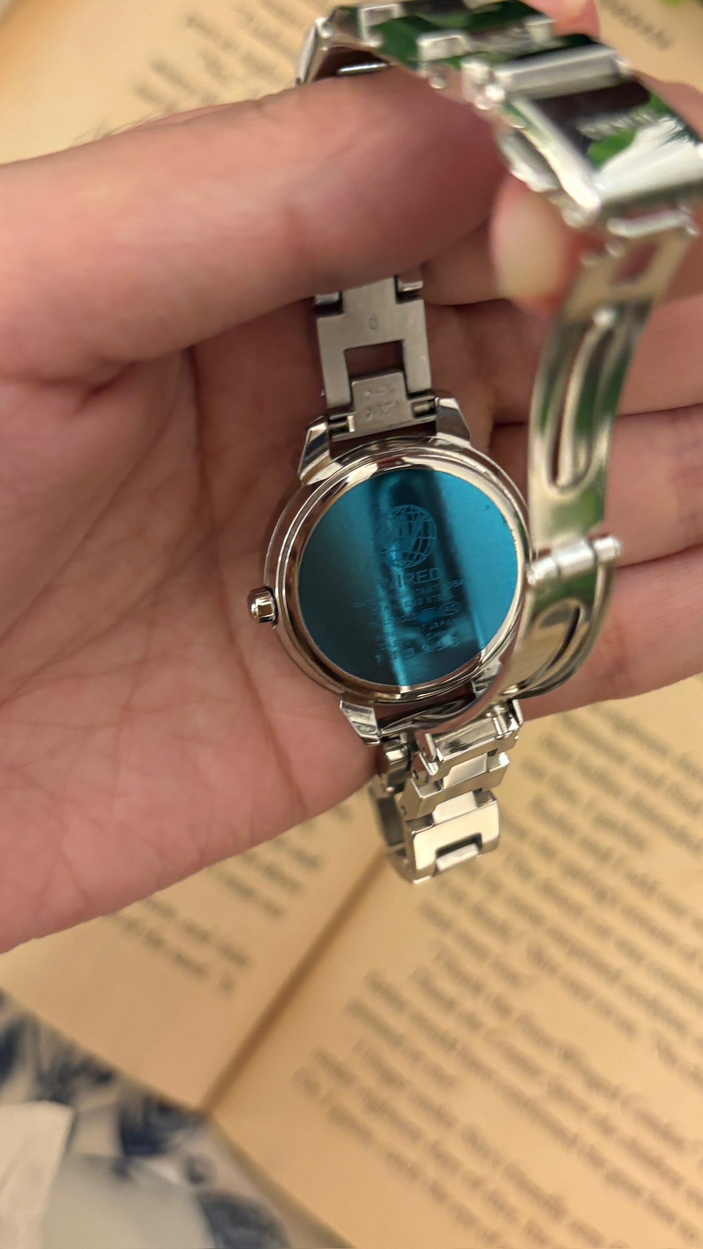 Rare Boxed Vintage Wire by Citizen Solar Watch in Silver Tone Quartz
