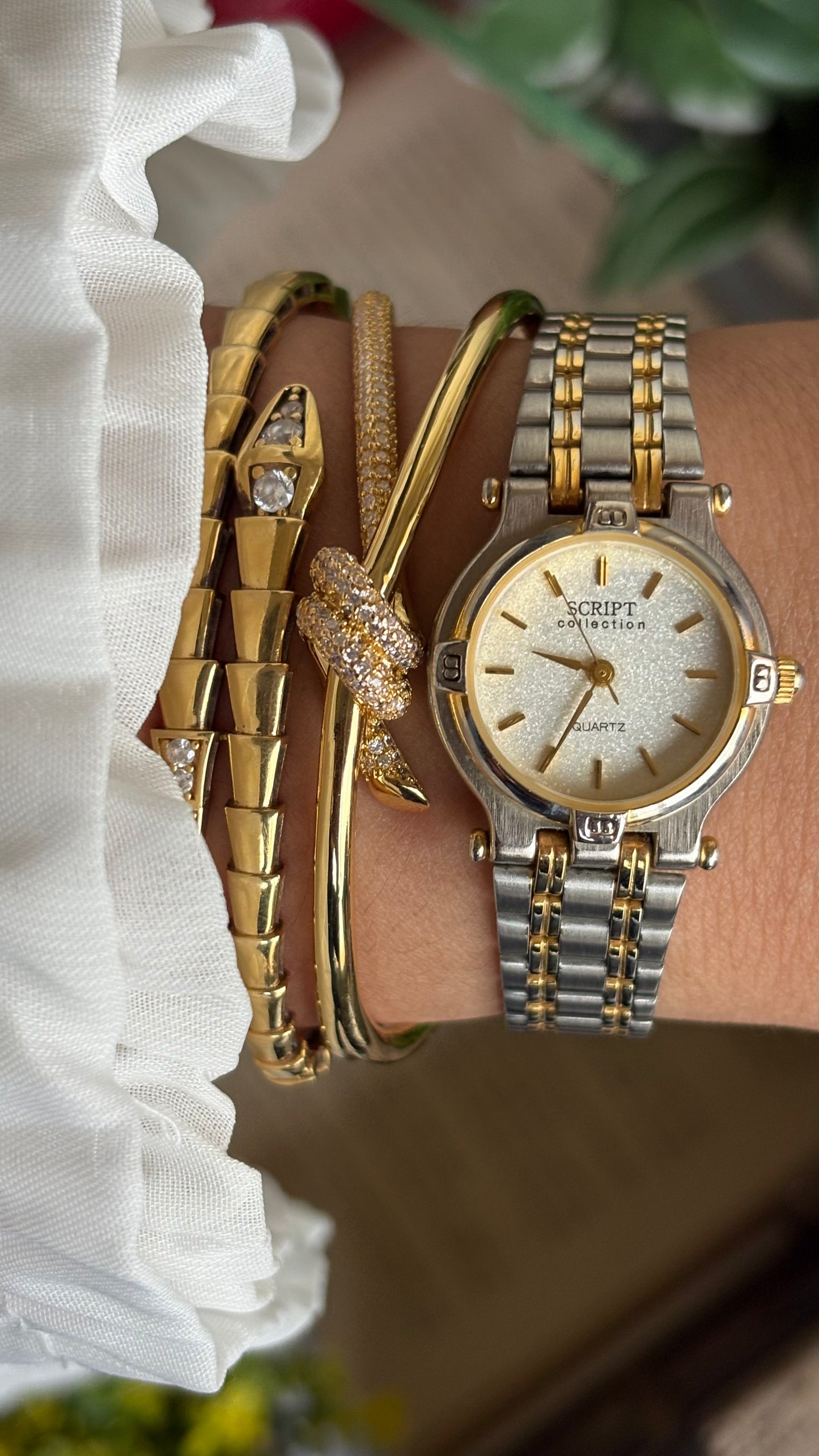Vintage Script Collection Watch in Two-Tone Gucci Style