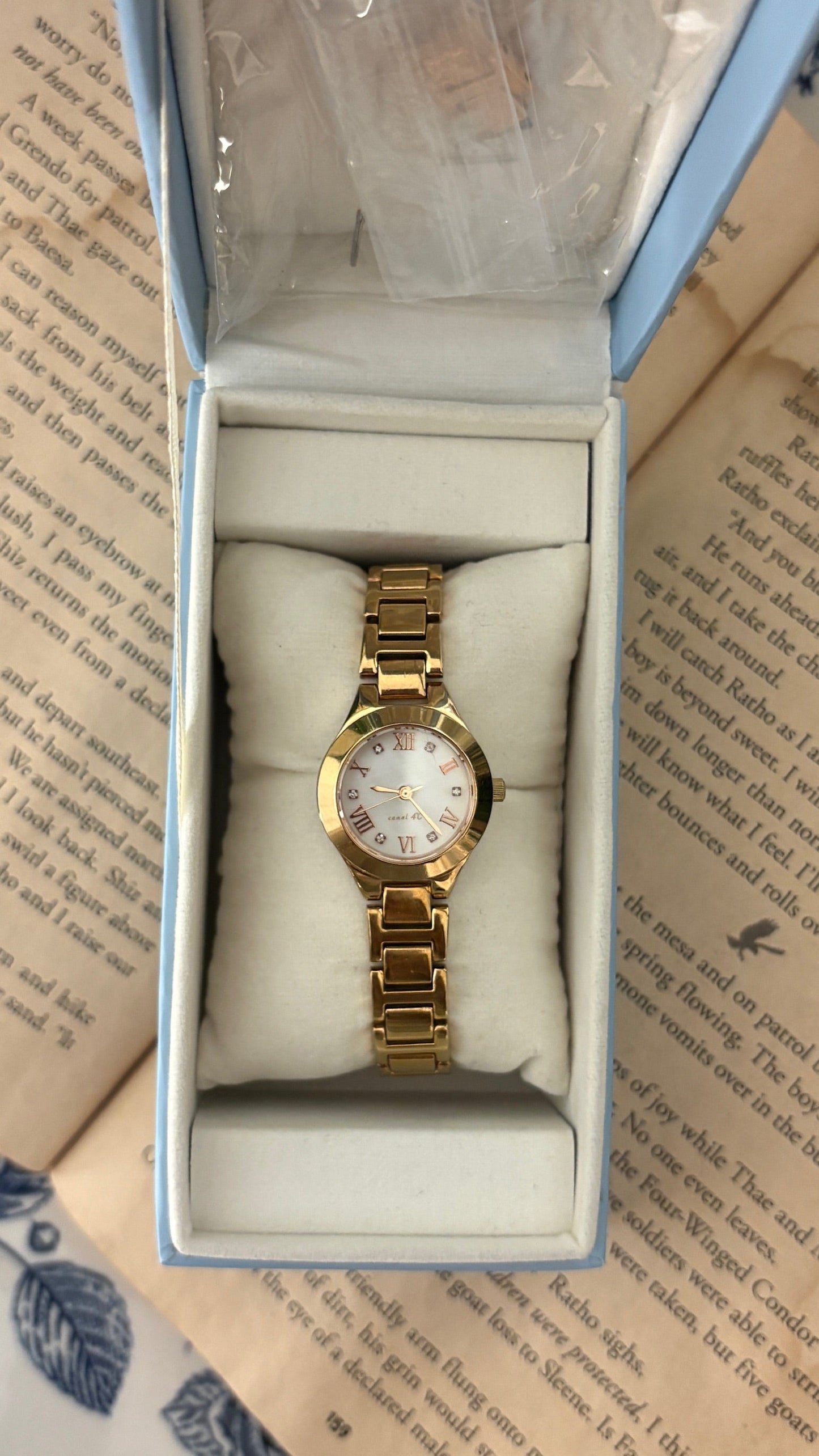 Boxed Dainty Vintage Canal 4C Classic Watch in Gold Tone Quartz