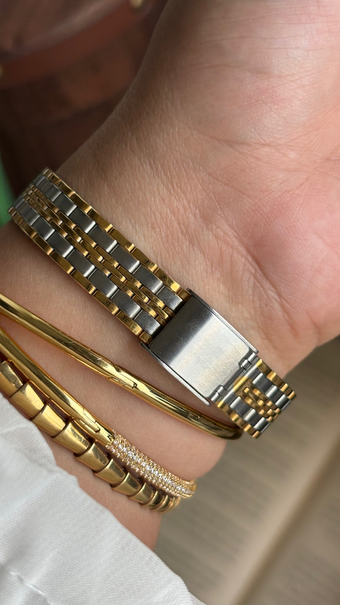 Vintage Volcas Watch in Two-Tone Roman Bezel