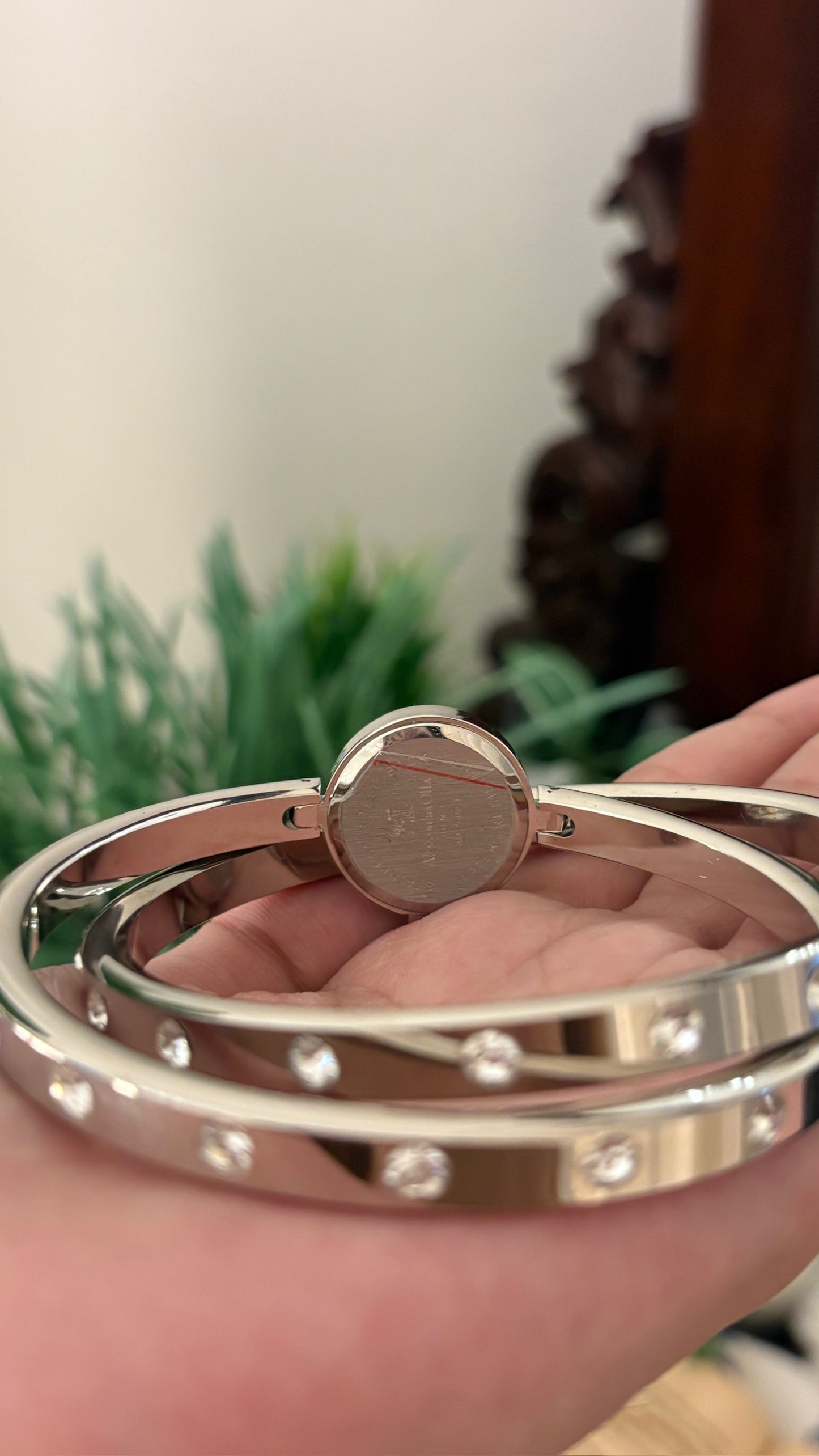 Rare Boxed Vintage Alessandra Olla Double Bangle Watch in Silver Tone Quartz