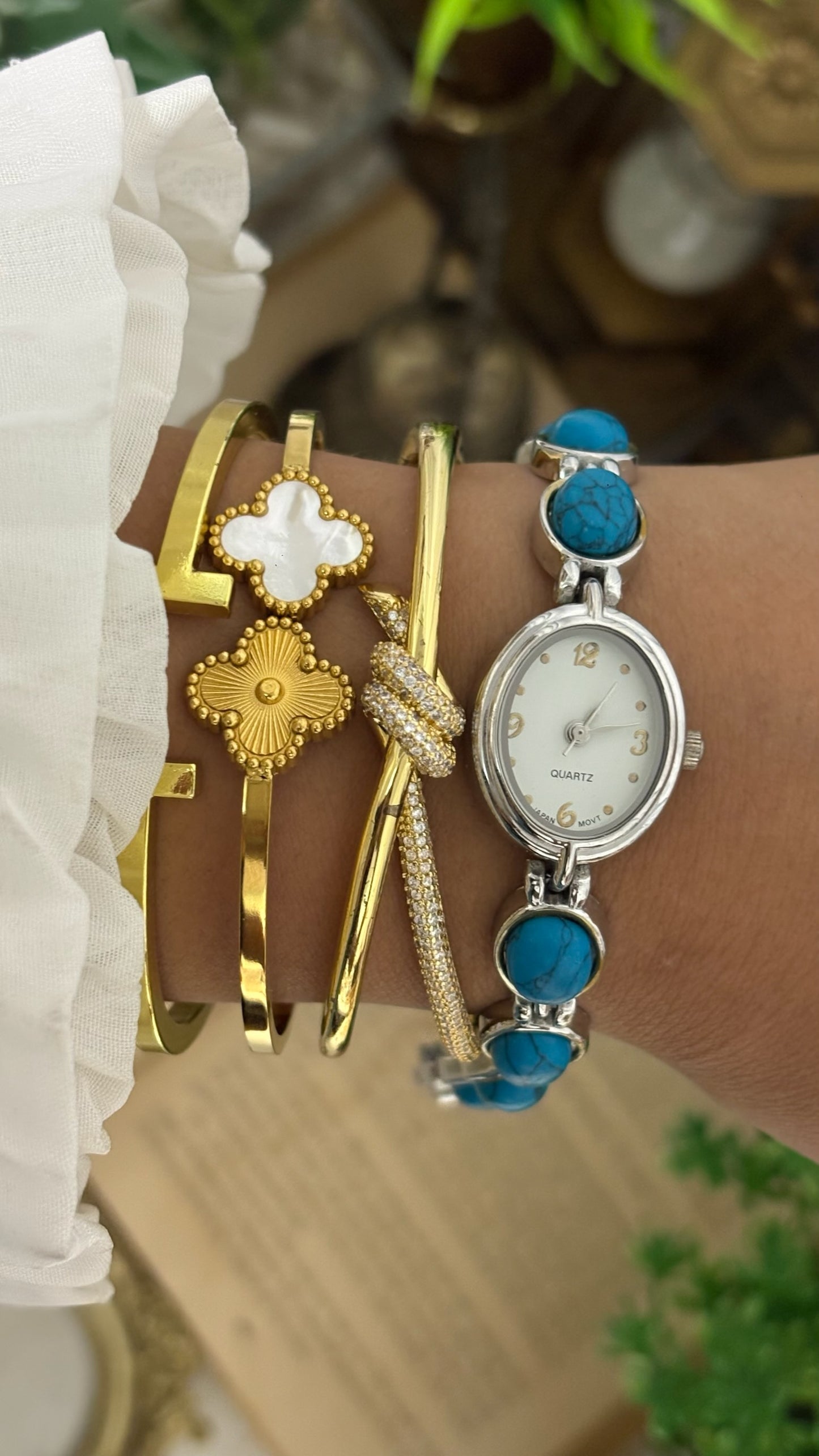 Vintage Faux Turquoise Beaded Bracelet Watch in Silver Tone White Dial Quartz