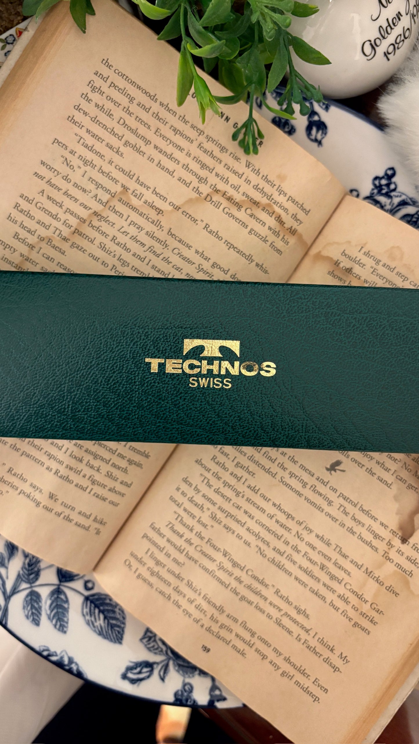 Rare Boxed Vintage Technos Swiss Ceres with Date Window Watch in Two-Tone Quartz