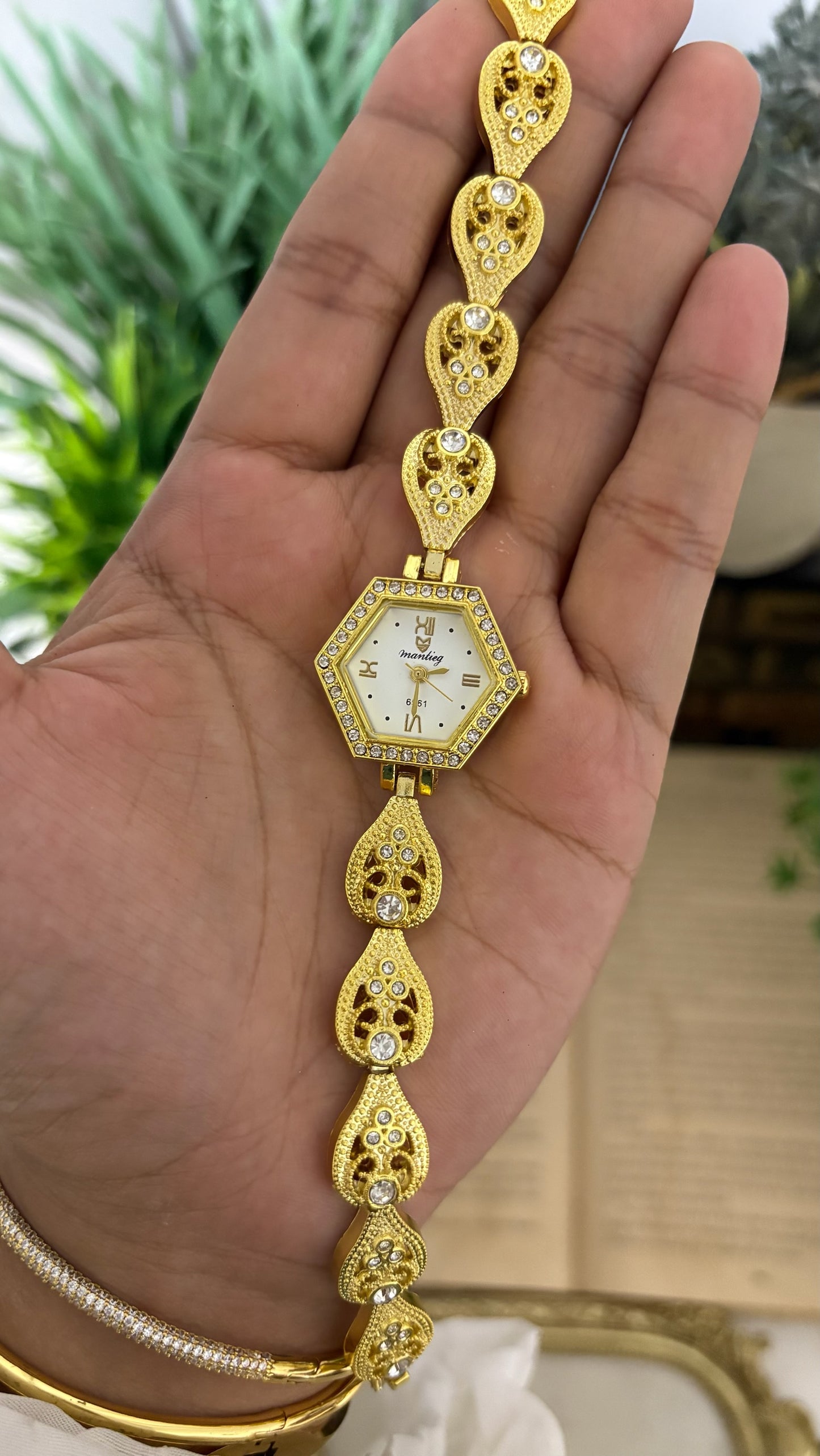 Vintage Mantieg Hexagonal Studded Bezel Watch with Heart Filigree Links in Gold Tone White Dial Quartz
