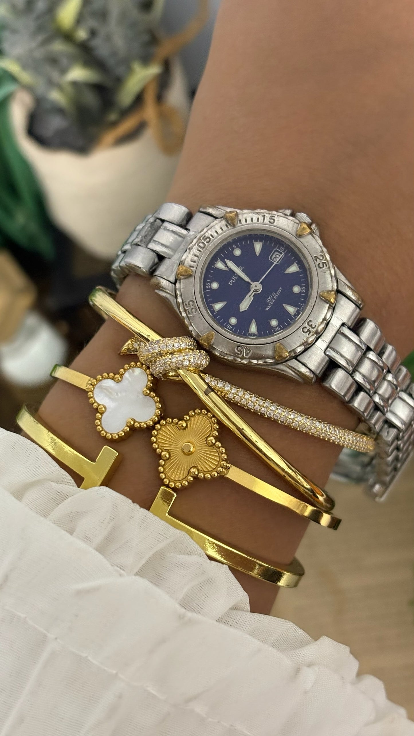 Vintage Pulsar 10 Bar Diver Style Watch with Date Window in Two-Tone Silver and Gold Deep Blue Dial Quartz