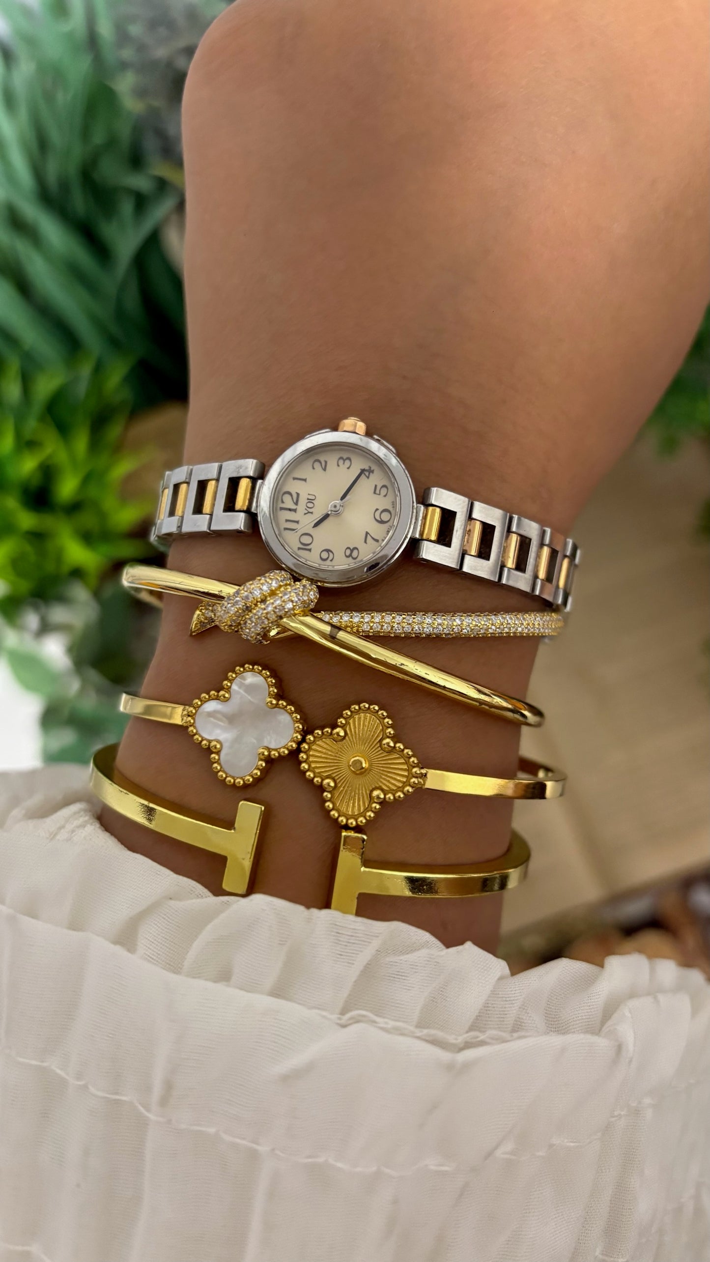 Vintage YOU by Orient 10 Bar Petite Round Face Watch in Two-Tone Silver and Gold Champagne Dial Quartz
