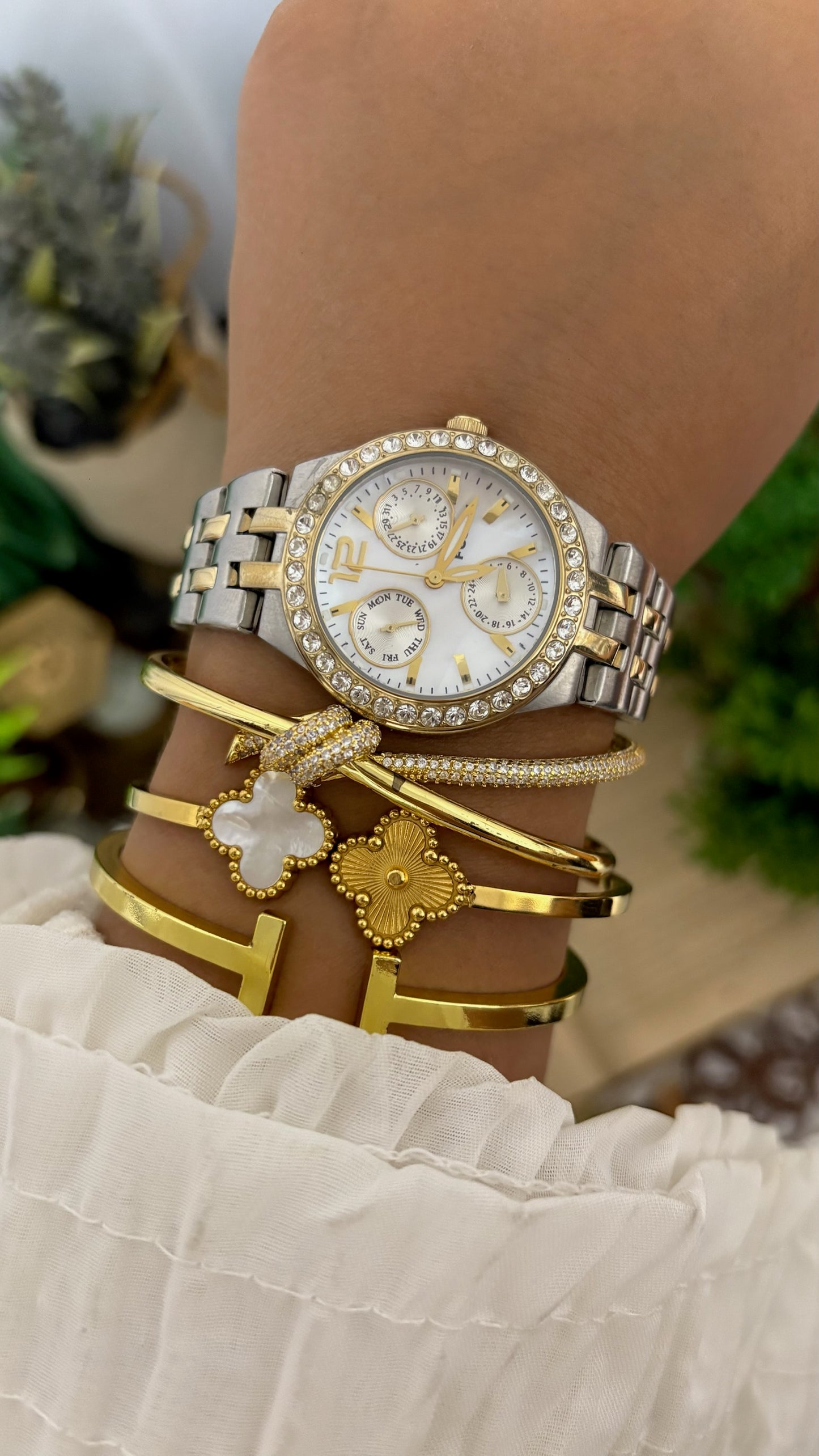 Vintage Fossil F2 Multifunction Crystal Bezel Watch in Two-Tone Silver and Gold White Dial Quartz