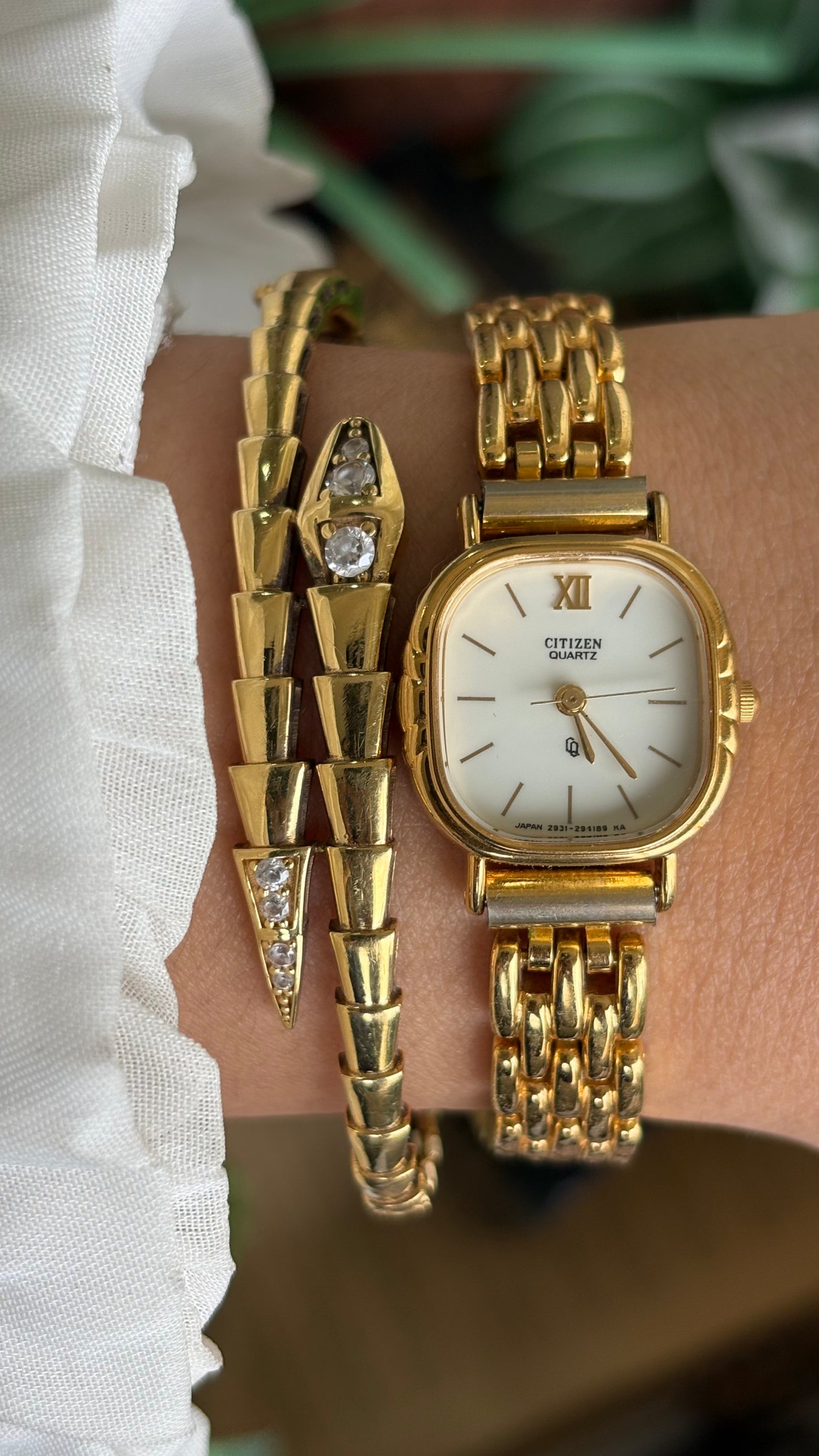 Extremely Rare Vintage Citizen Watch in Gold Tone