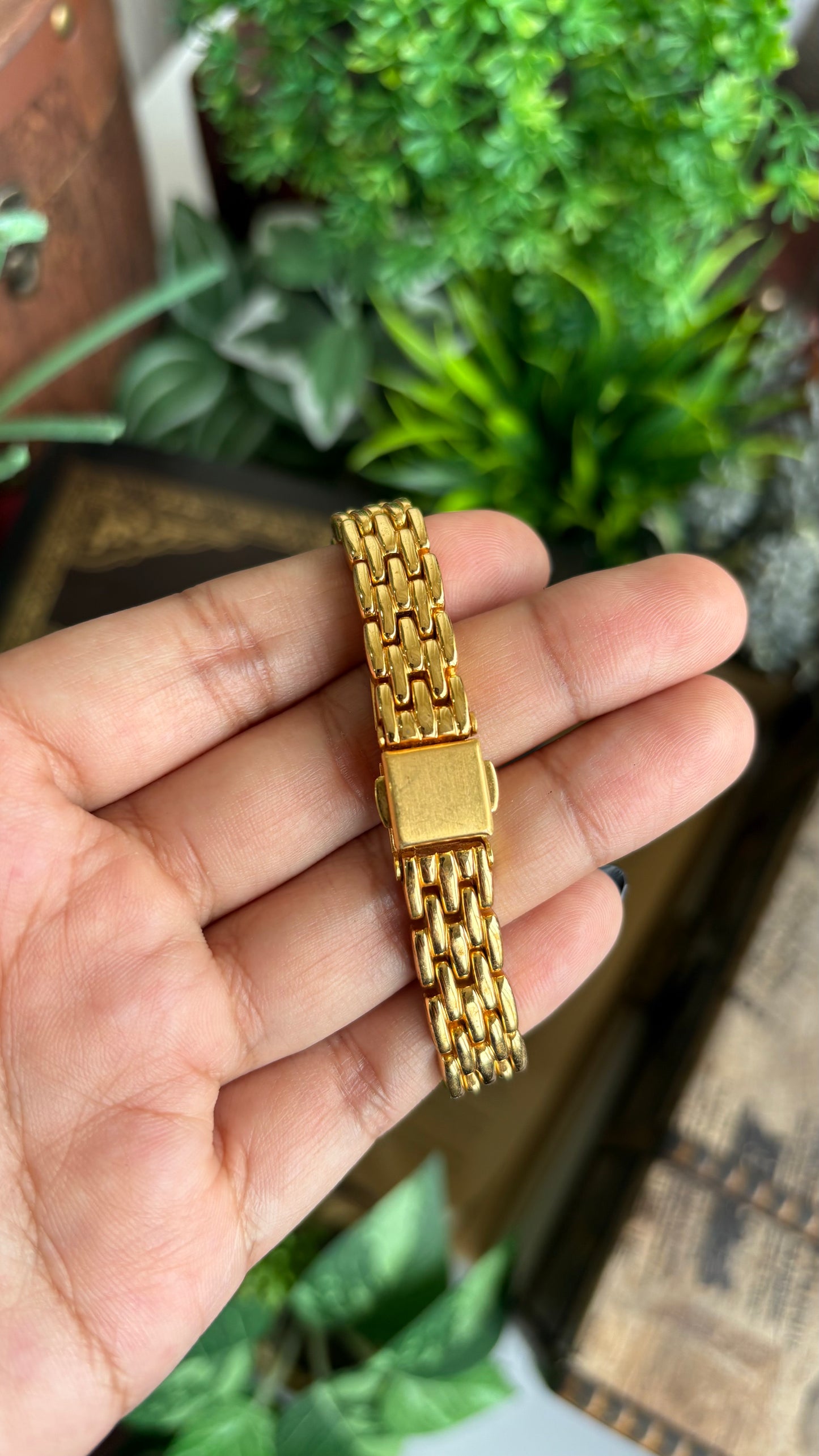 Extremely Rare Vintage Citizen Watch in Gold Tone