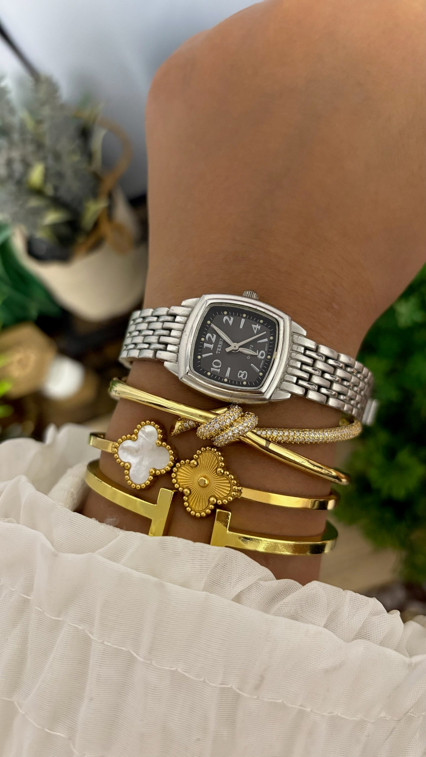 Vintage Bijoux Terner Cushion Case Watch with Multi-Link Bracelet in Silver Tone Black Dial Quartz
