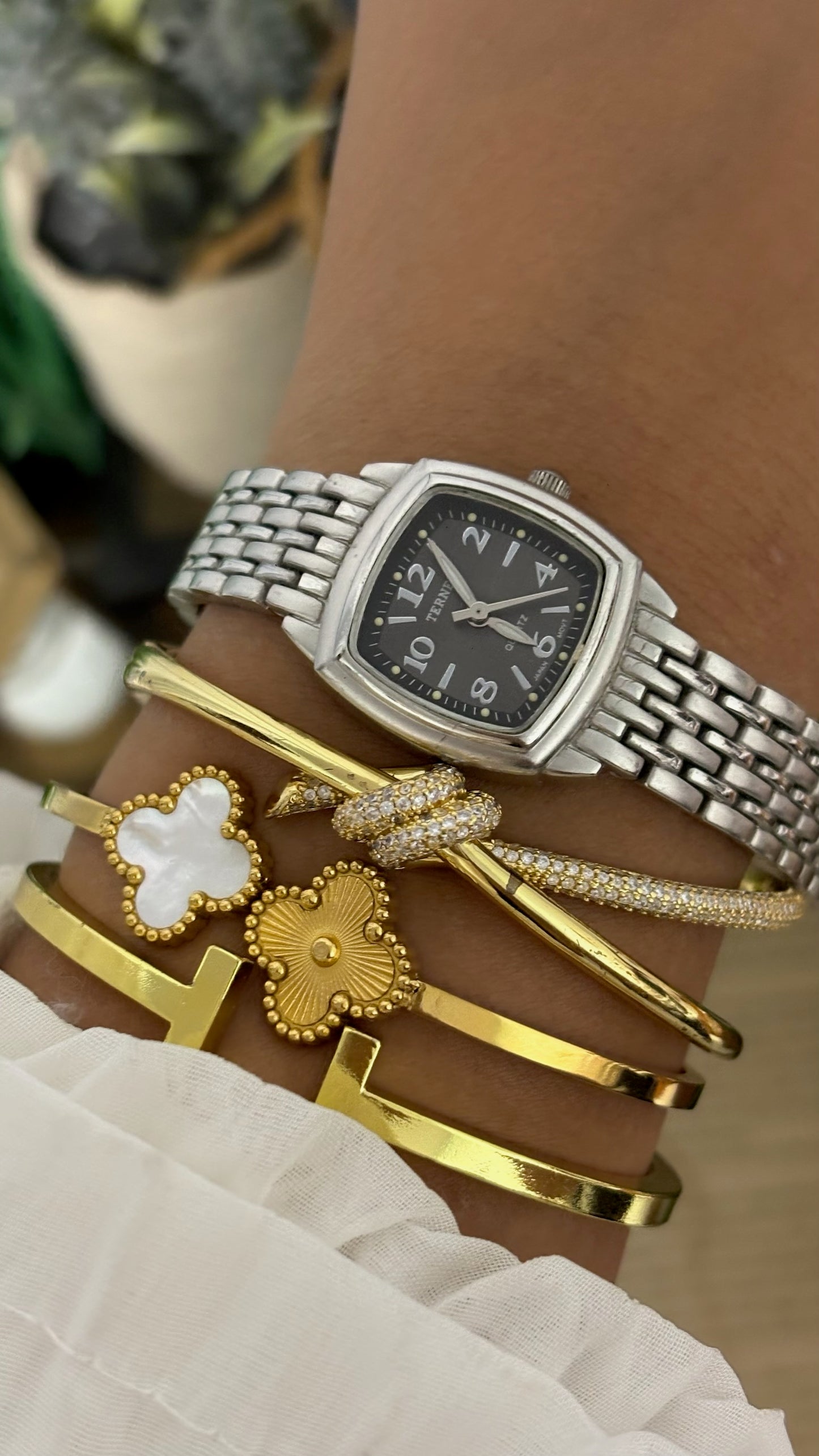 Vintage Bijoux Terner Cushion Case Watch with Multi-Link Bracelet in Silver Tone Black Dial Quartz