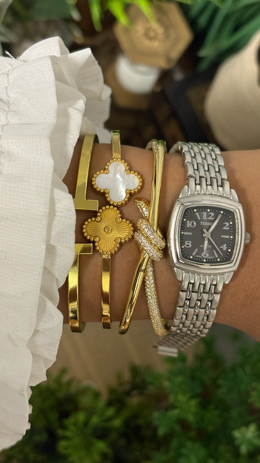 Vintage Bijoux Terner Cushion Case Watch with Multi-Link Bracelet in Silver Tone Black Dial Quartz