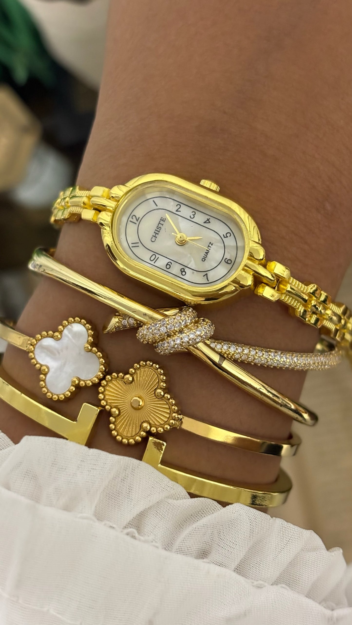 Vintage Chiste Oval Case Watch with Segmented Jewelry Link Bracelet in Gold Tone White Track Dial Quartz
