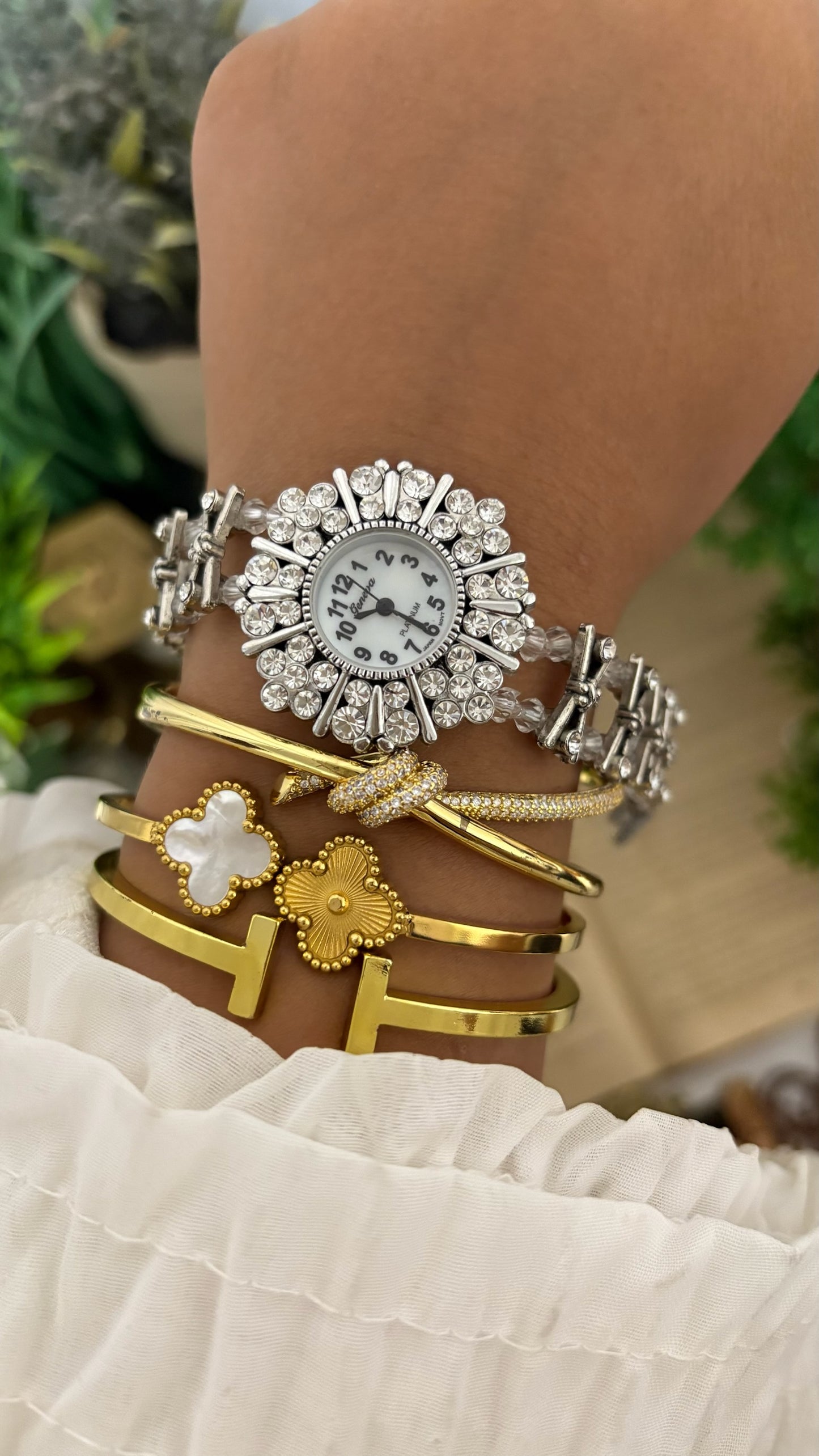 Vintage Geneva Platinum Round Starburst Crystal Halo Statement Watch with Clear Accent Beads and Textured Links in Silver Tone White Dial Quartz
