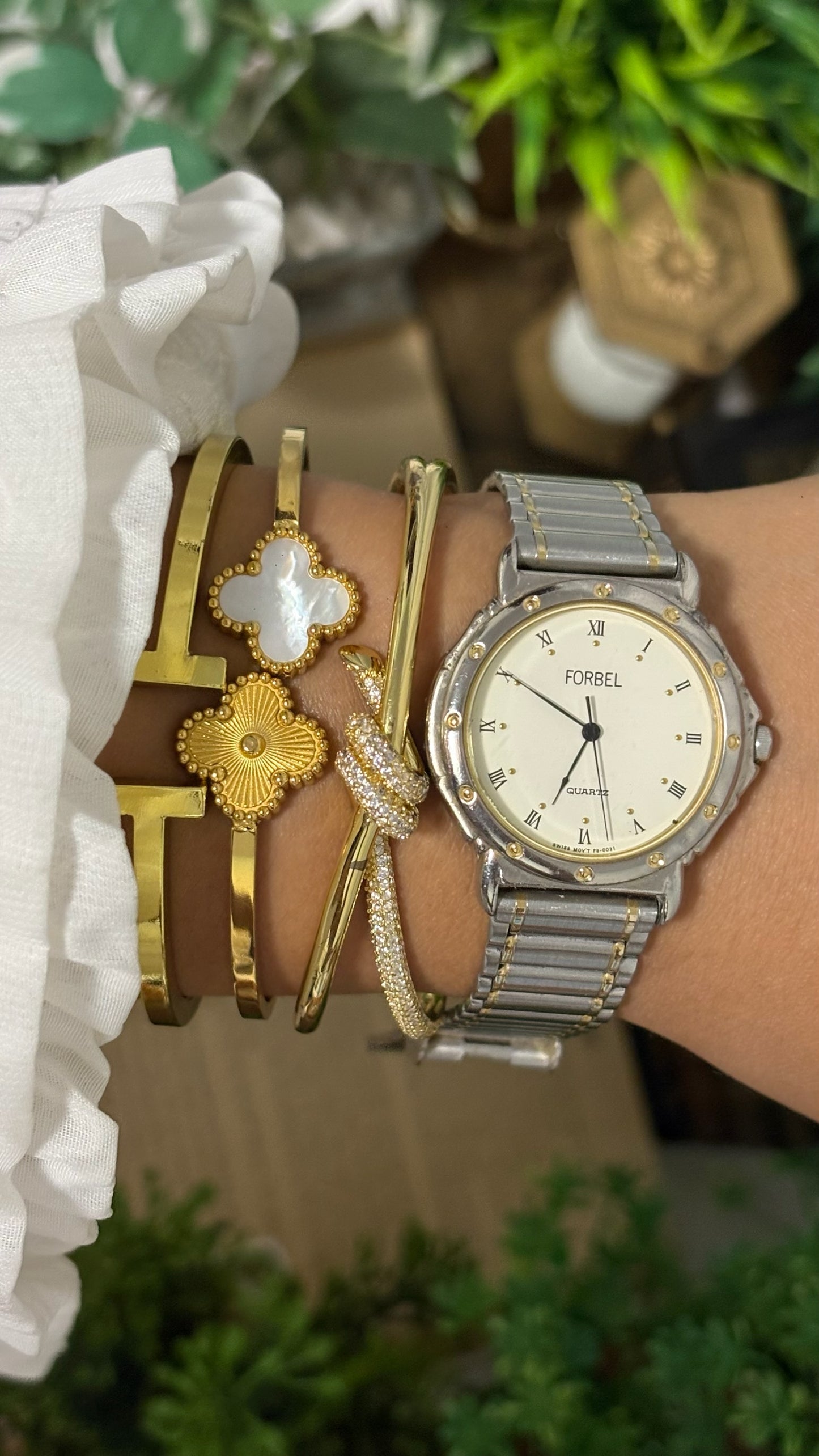 Vintage Forbel Round Classic Dress Watch with Multi-Row Textured Link Bracelet in Gold Tone White Dial Quartz