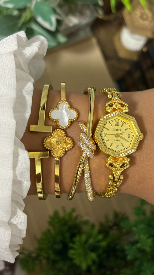 Vintage Chiste Octagonal Coin Edge Watch with Detailed Crown Filigree Lugs and Smooth Link Bracelet in Gold Tone Gold Textured Dial Quartz