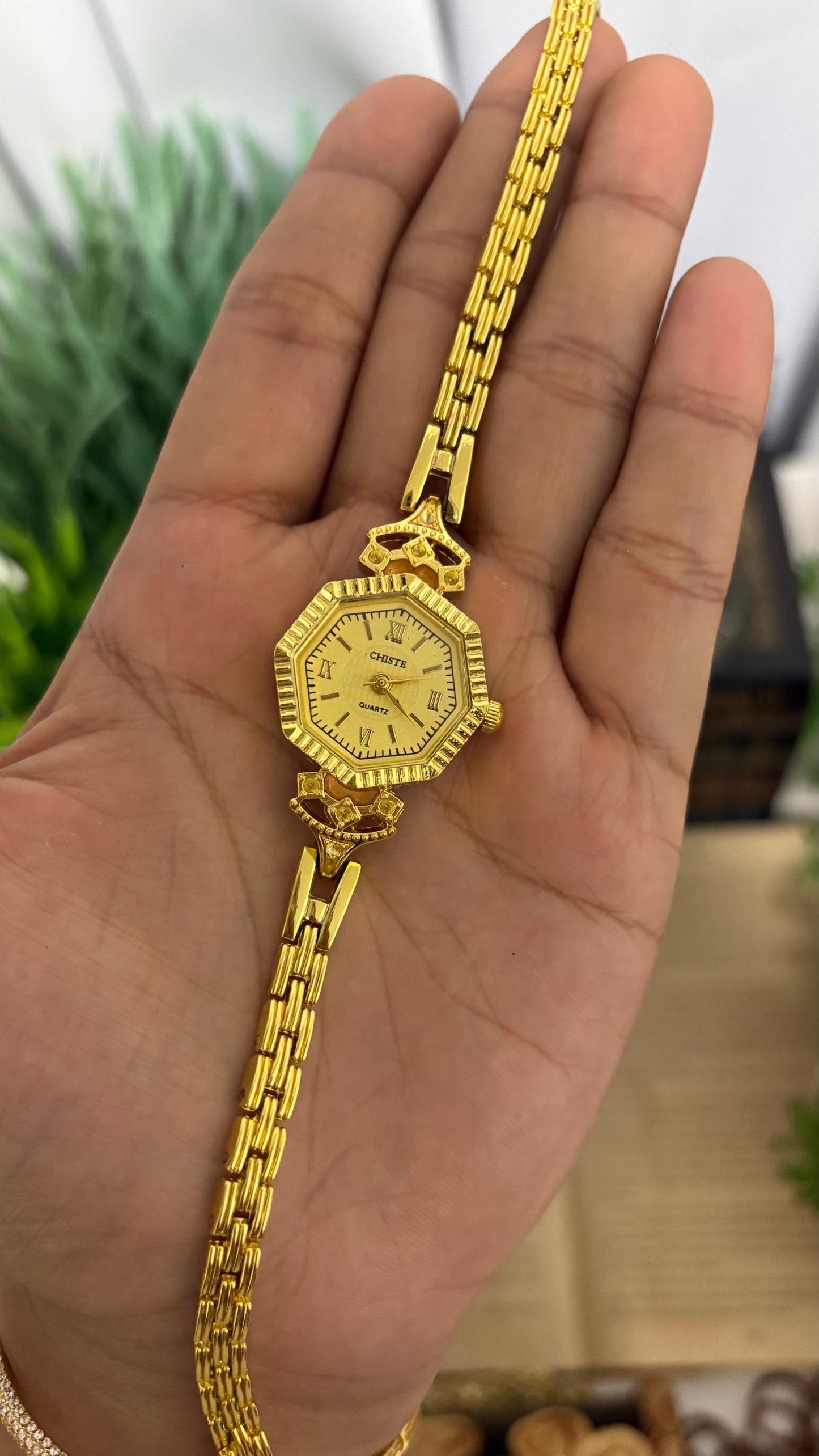 Vintage Chiste Octagonal Coin Edge Watch with Detailed Crown Filigree Lugs and Smooth Link Bracelet in Gold Tone Gold Textured Dial Quartz