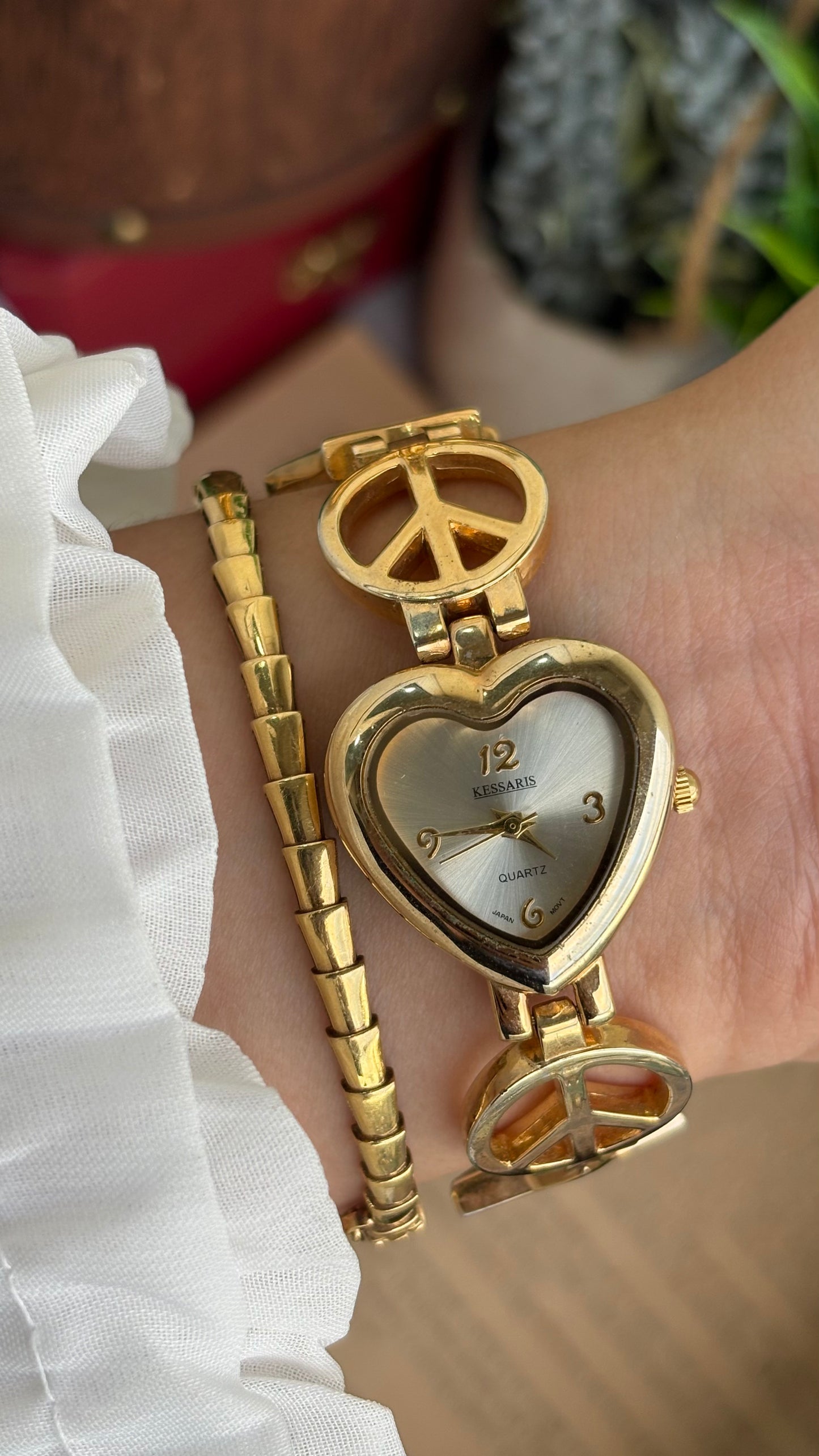 Vintage Kessaris Heart Dial Watch in Gold Tone – Clockwork Vintage
