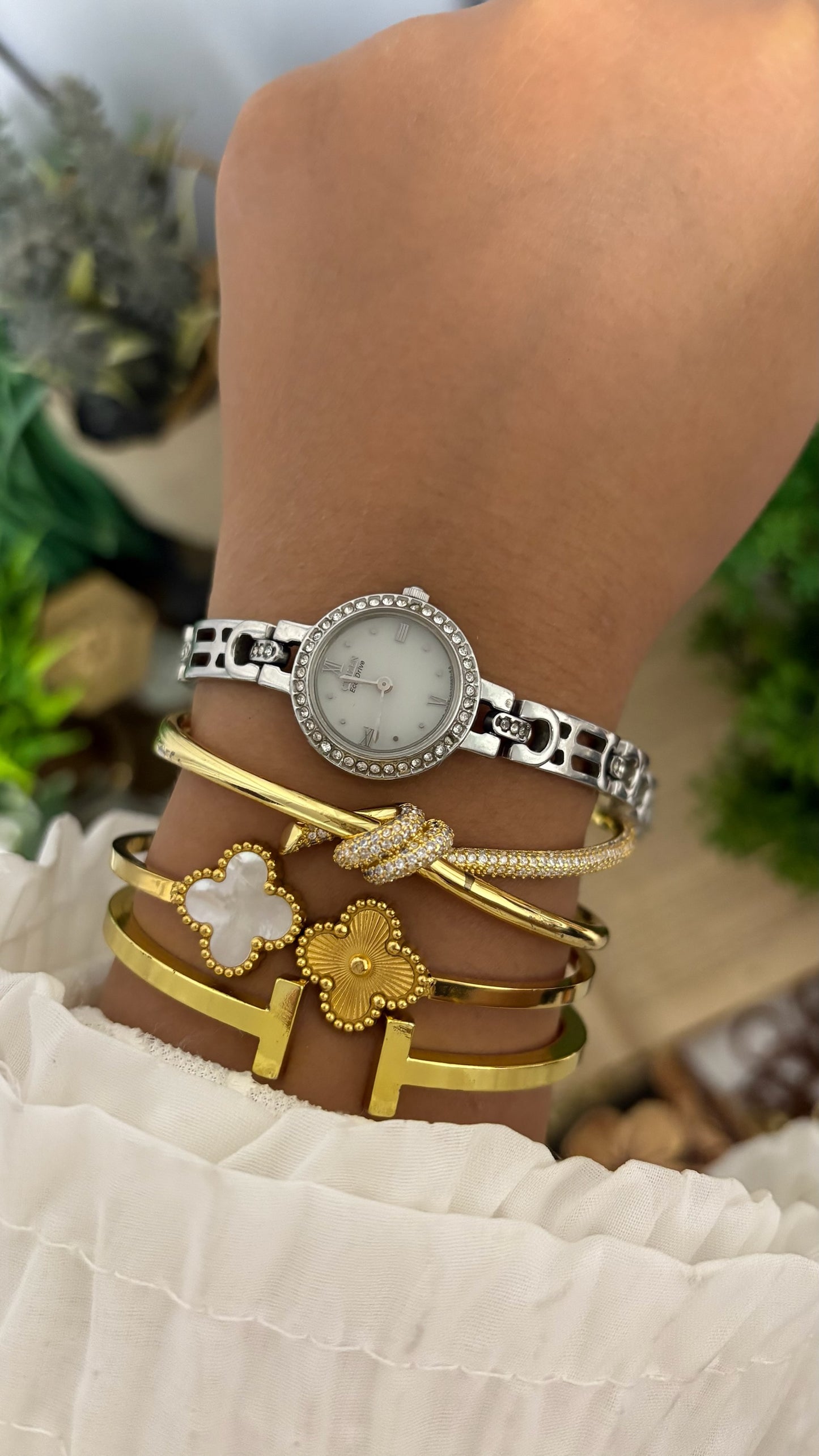 Vintage Citizen Eco-Drive Petite Round Dress Watch with Rhinestone Bezel, Mixed Roman Numeral Dials, and Openwork Geometric Link Bracelet with Crystal Accents in Silver Tone White Dial
