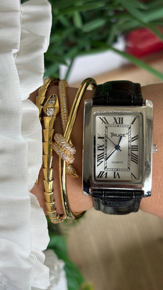 Vintage Truce Tank Men’s Dress Watch in Black Leather Strap Roman Dial