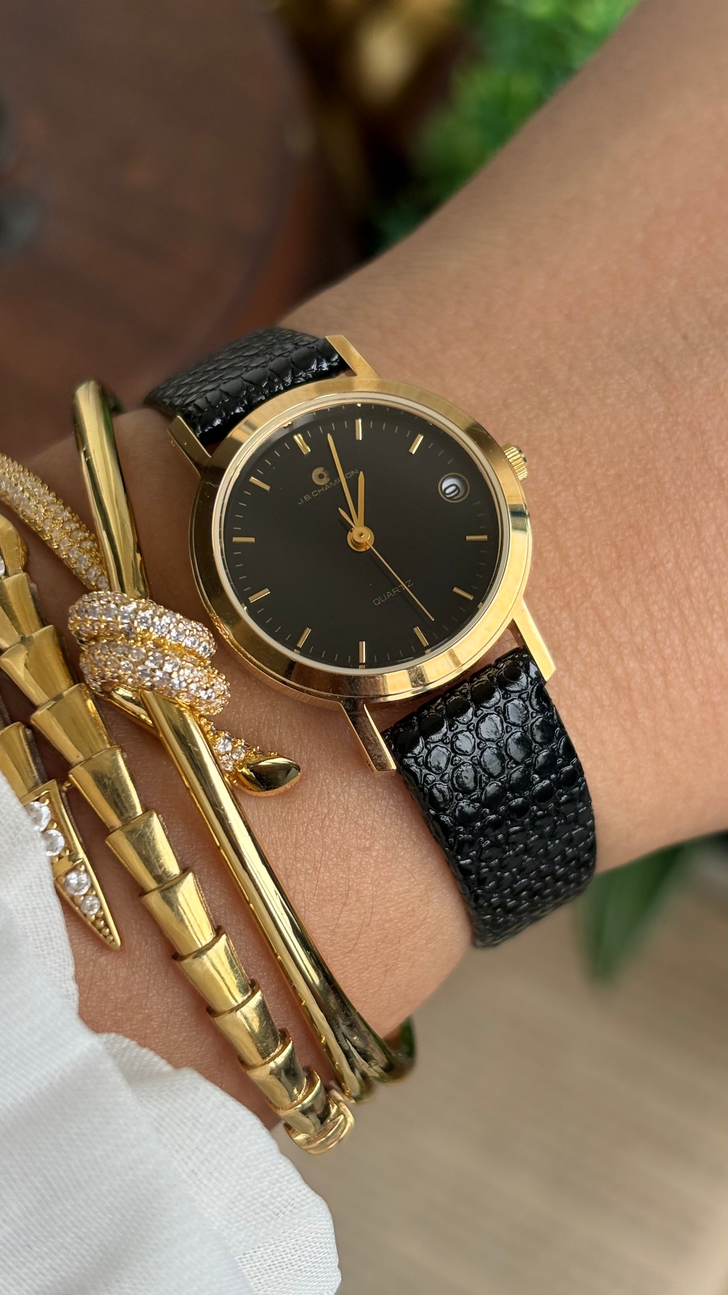 Vintage J.B. Champion Watch in Black Leather Strap with Window Date (200$ on tag)