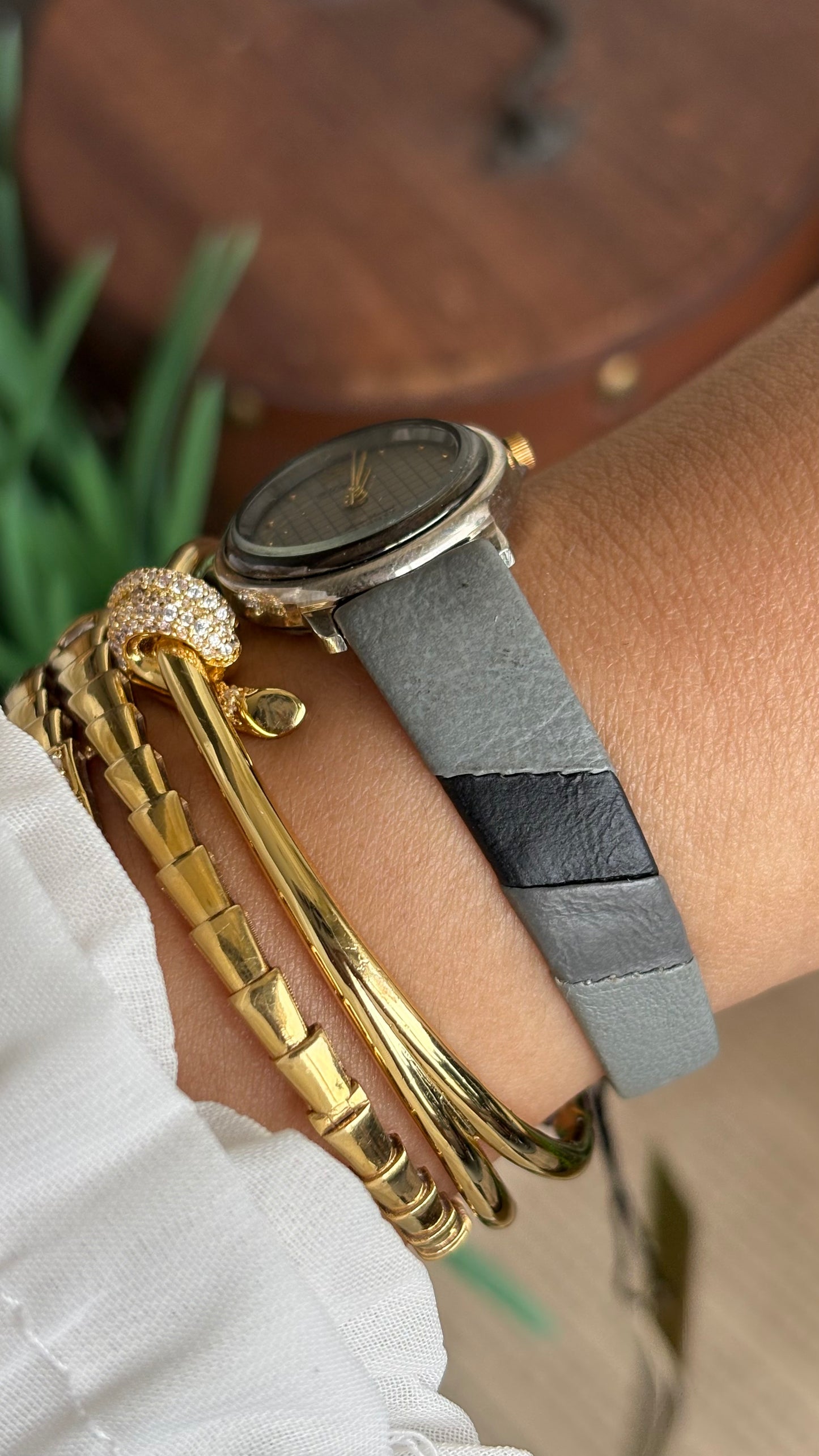 Vintage Dufonte by Lucien Piccard Watch in Grey Leather