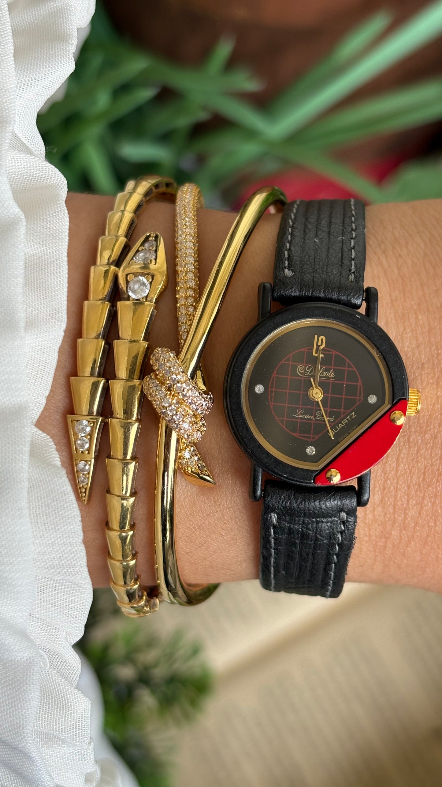 Vintage Dufonte by Lucien Piccard Watch in Black Leather Strap (200$ on tag)
