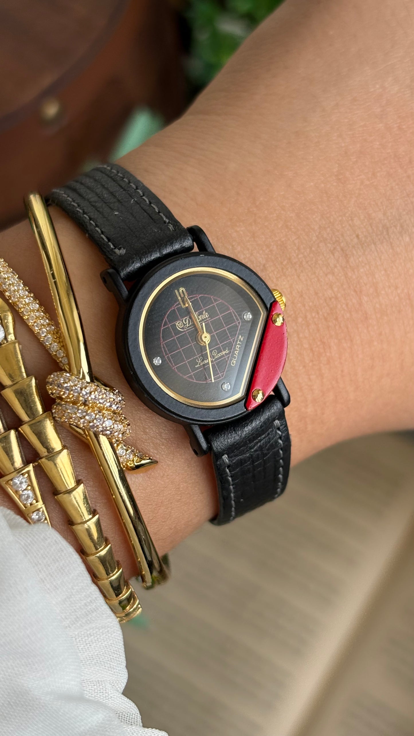 Vintage Dufonte by Lucien Piccard Watch in Black Leather Strap (200$ on tag)