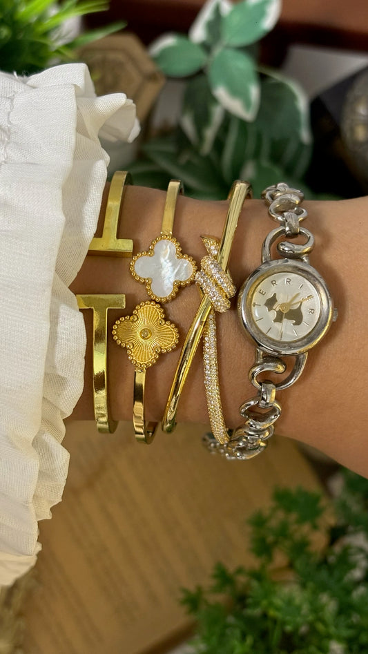 Vintage Terrier Art Deco Watch in Silver Tone Quartz