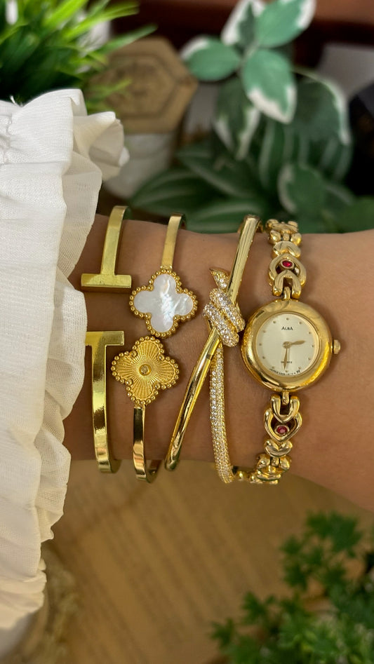 Rare Vintage Alba Garnet Accent Watch in Gold Tone Quartz