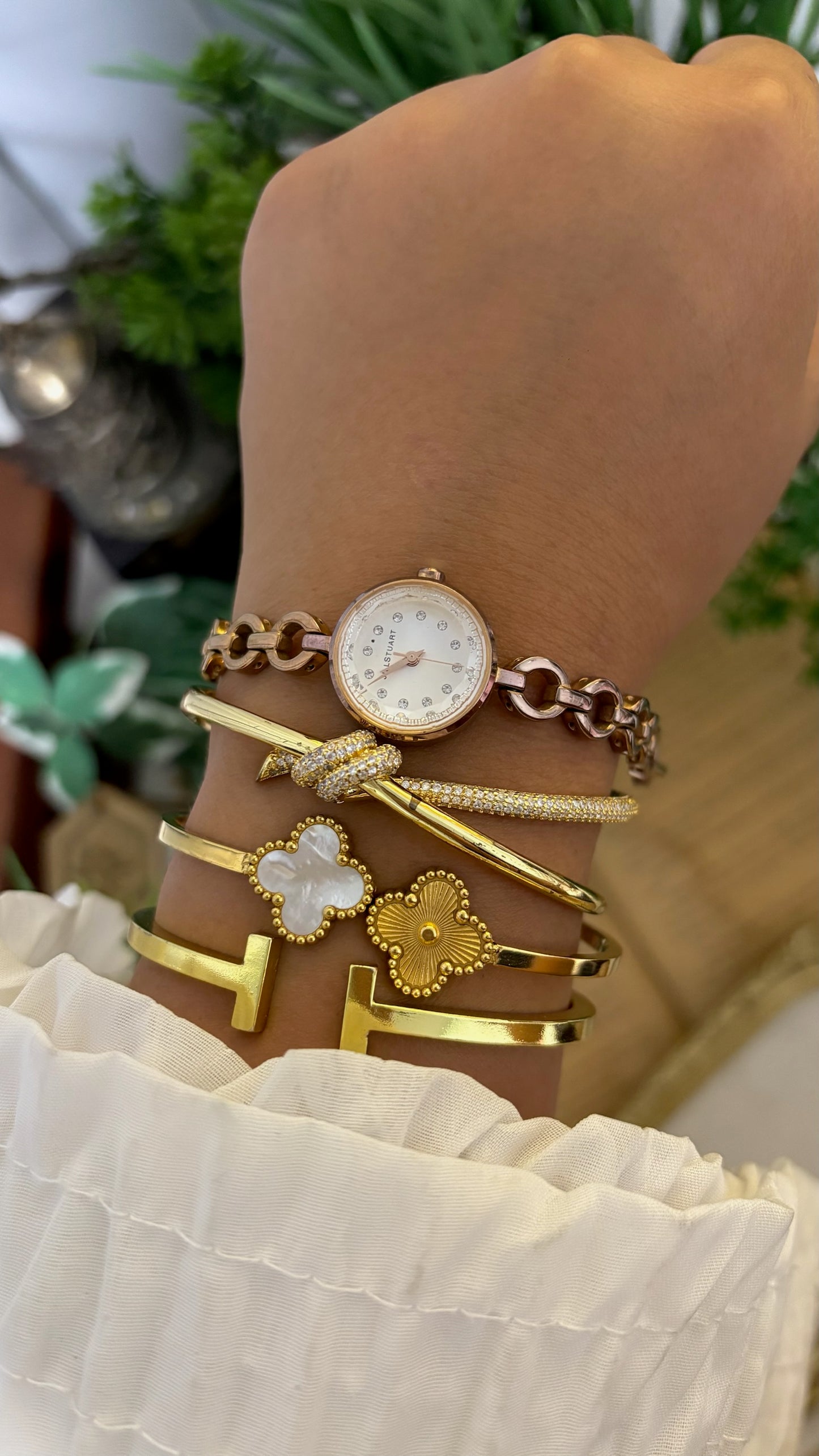Vintage Jill Stuart Round Link Watch in Rose Gold Tone Quartz