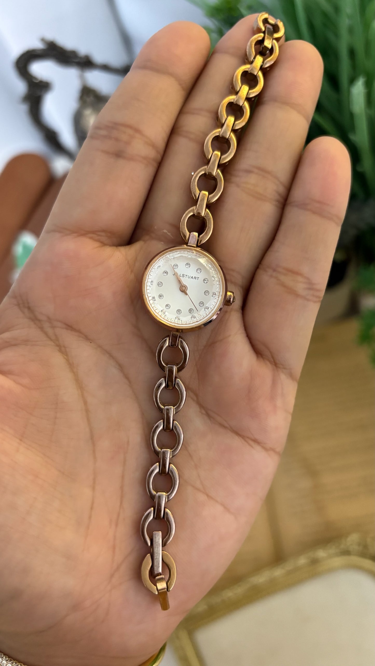Vintage Jill Stuart Round Link Watch in Rose Gold Tone Quartz