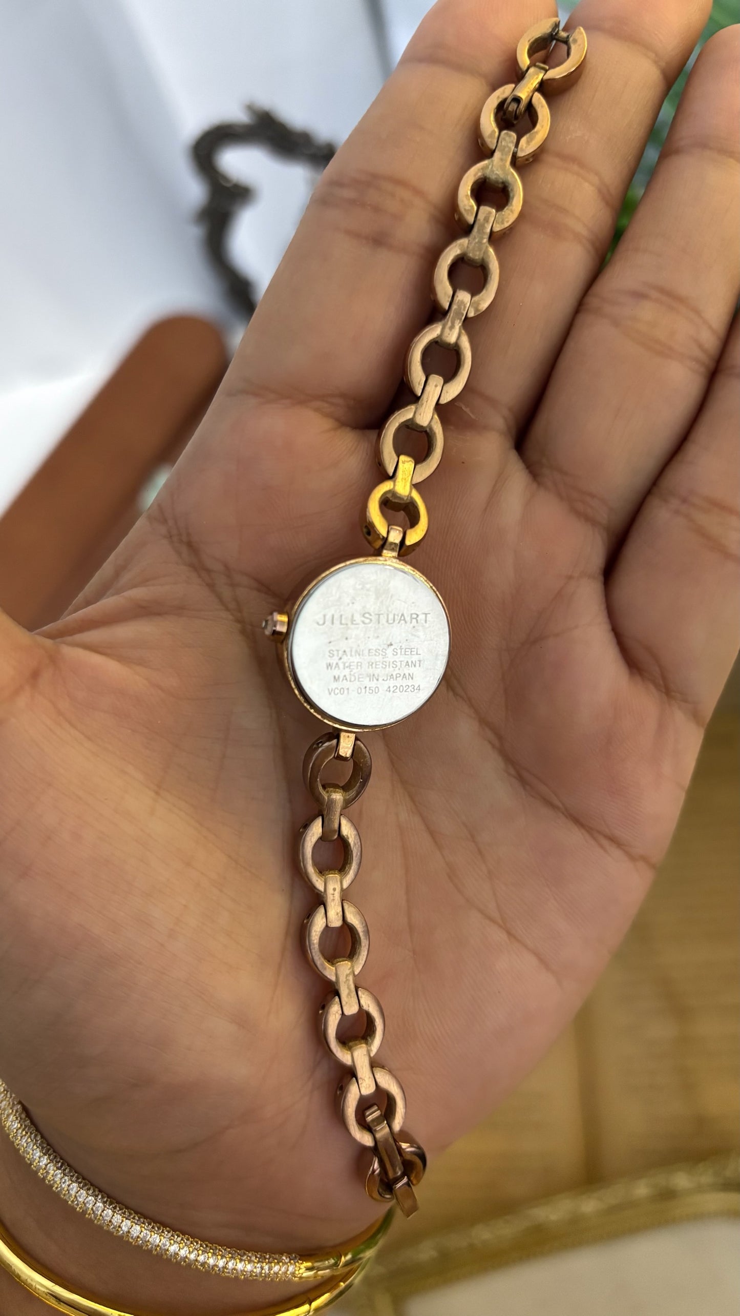 Vintage Jill Stuart Round Link Watch in Rose Gold Tone Quartz