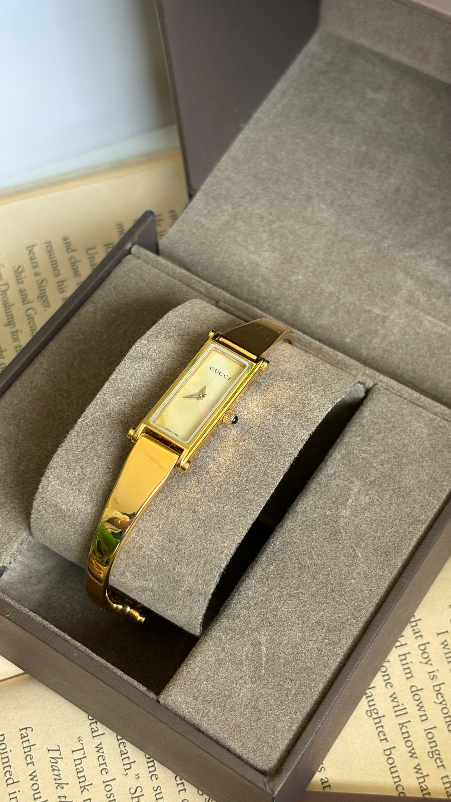 Vintage Gucci 1500L Watch in Gold Tone Mother of Pearl Dial with Original Gucci Box