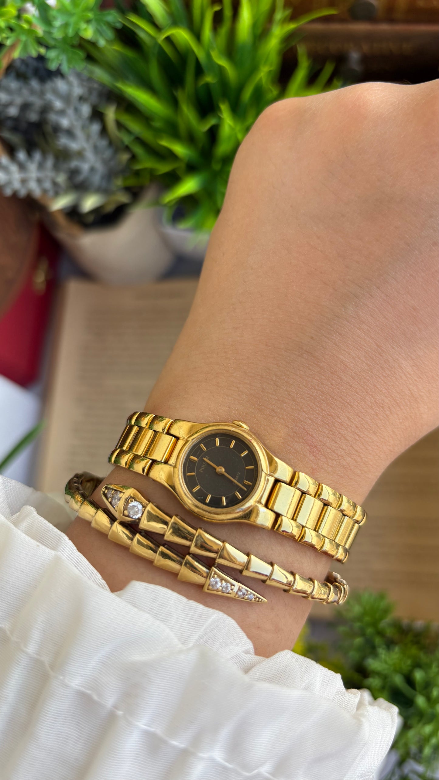 Vintage Pulsar by Seiko Watch in Gold Tone Black Dial